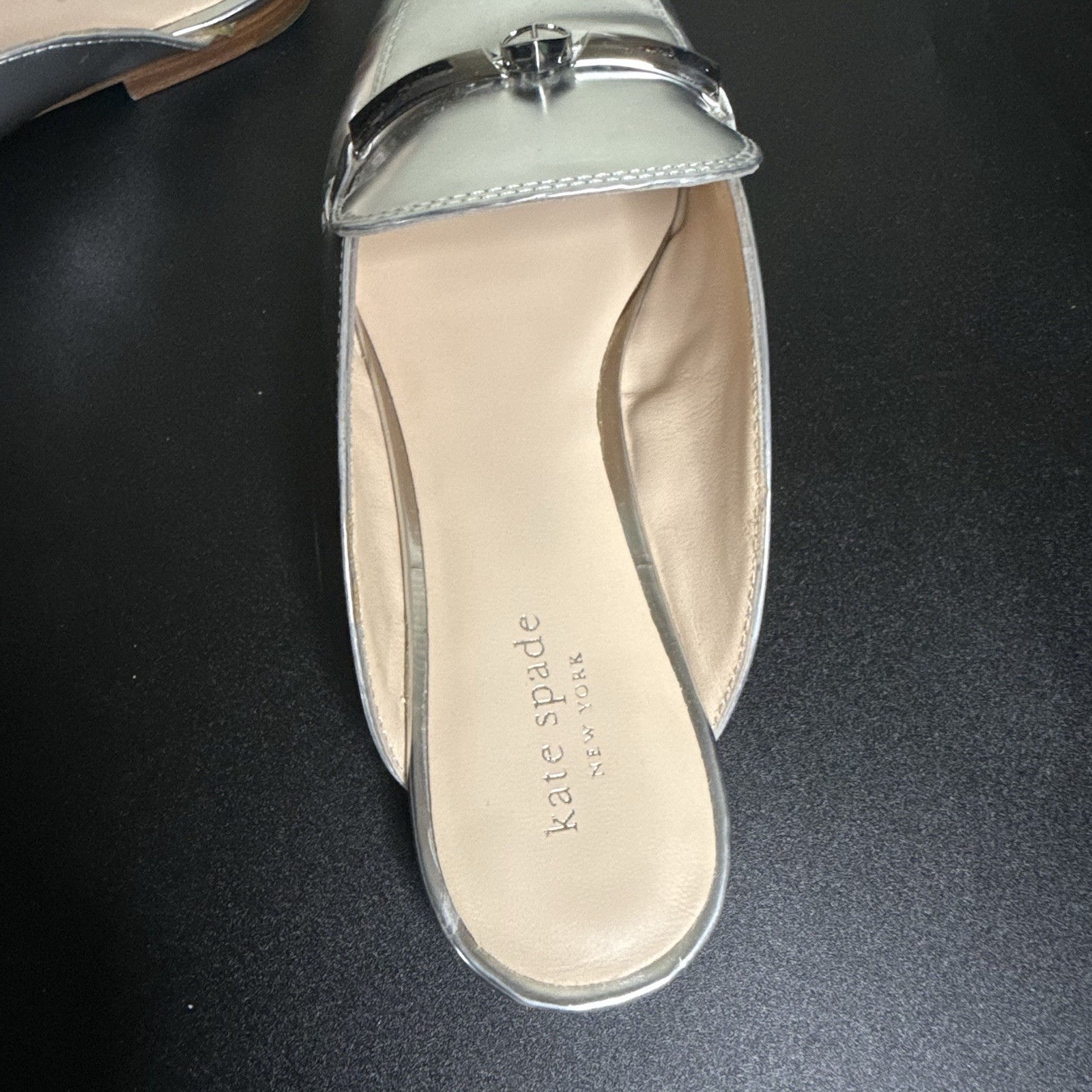 Kate Spade New York Laura Silver Specchio Leather Mules Slides Women Size 10M