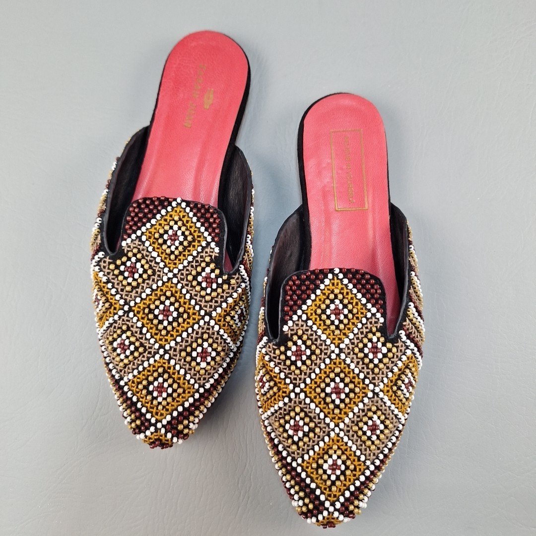 Zarah Juan Mules Slides Flats Shoes Beaded Geometric Philippines Sz 7 Wide 8 Reg