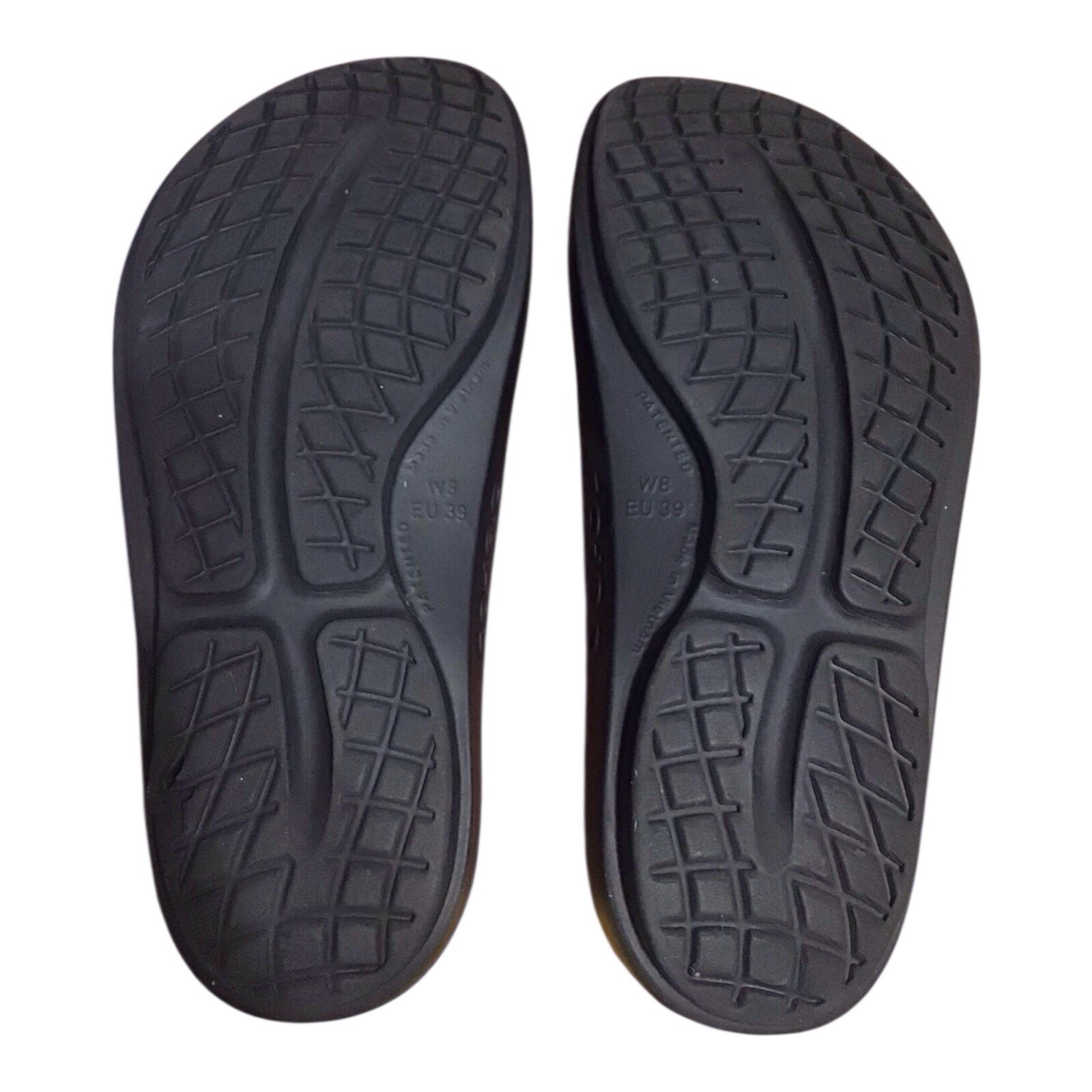oofos Women’s Black Size 8 Flip Flops Sandal Beach Pool Comfortable