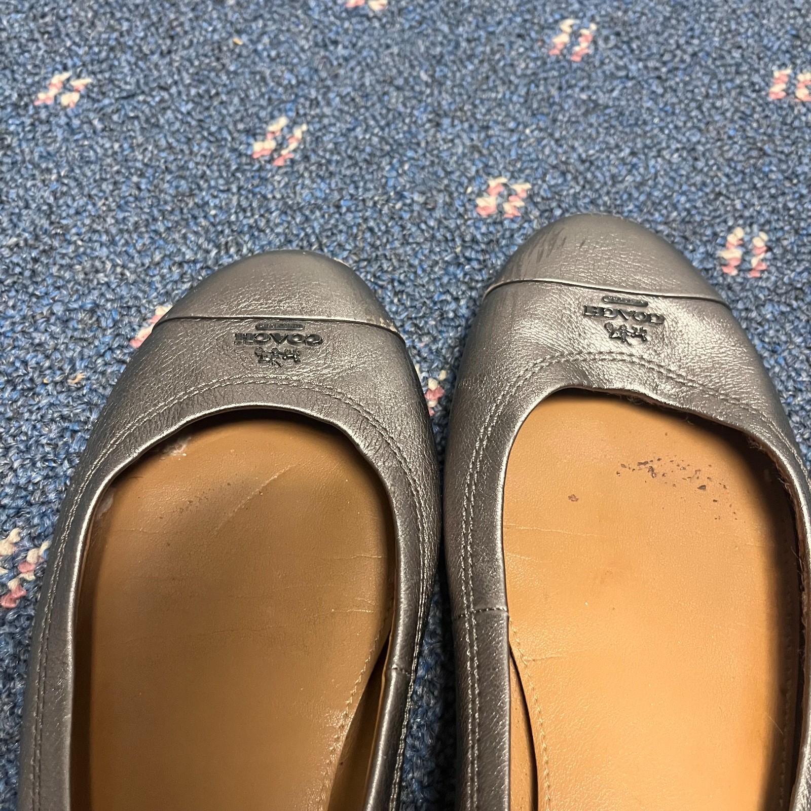 Coach Chelsea Ballet Flats Women 8.5B Metallic Round Cap Toe Silver Logo Shimmer