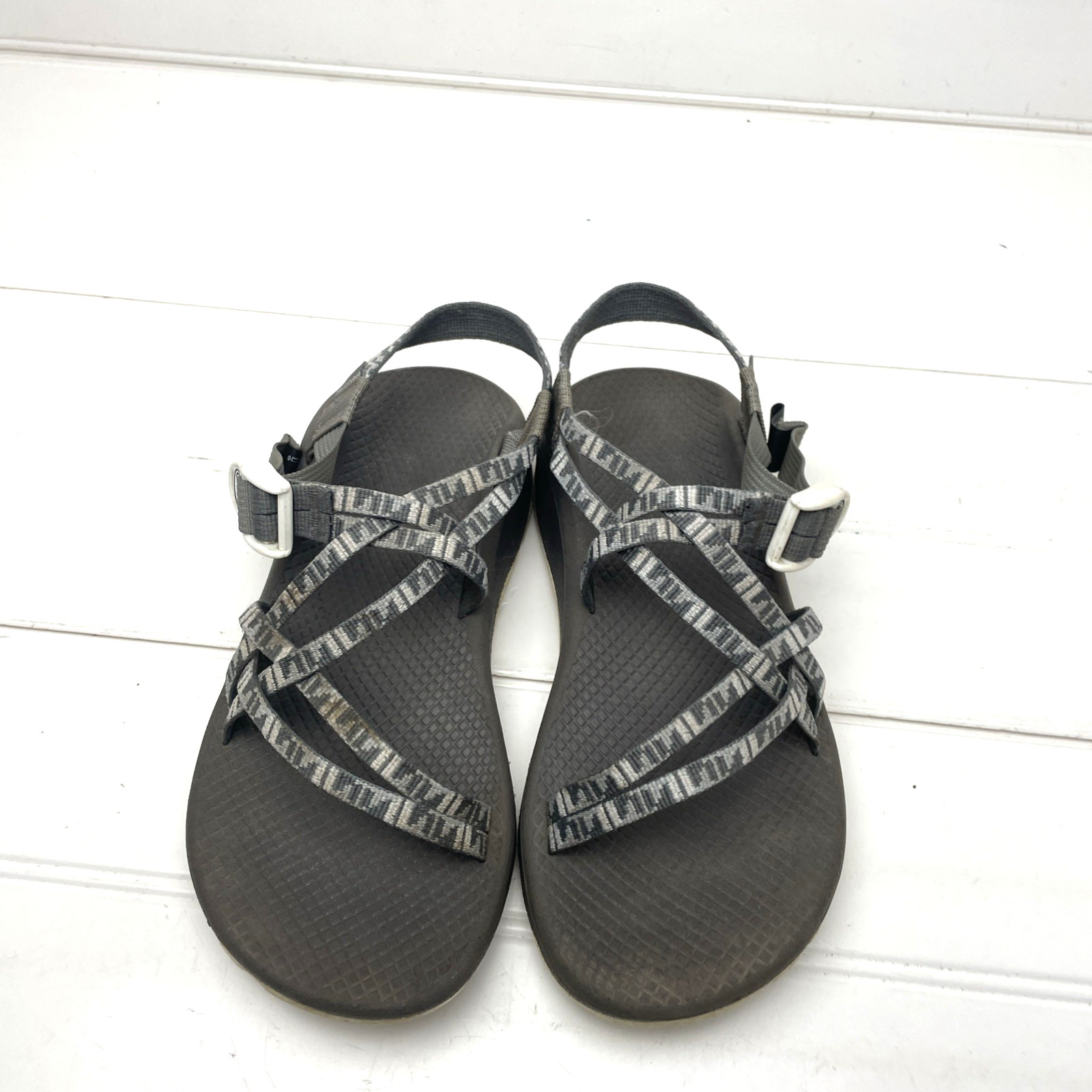 Chaco Z Cloud X2 Strappy Sandals Grey Black White Hiking Beach Women’s 8