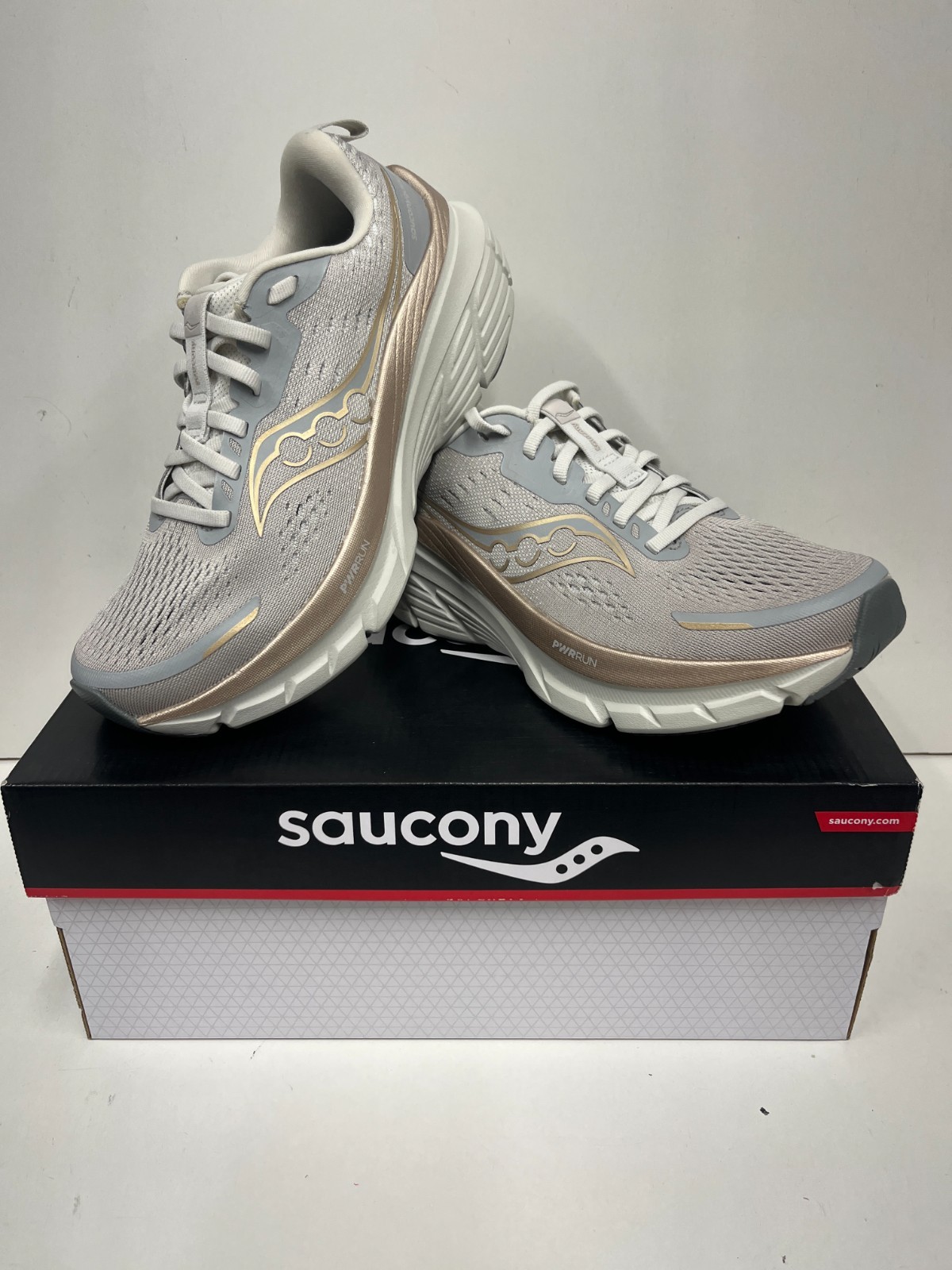 Saucony Guide 18 — Women’s Running Shoes — NEW