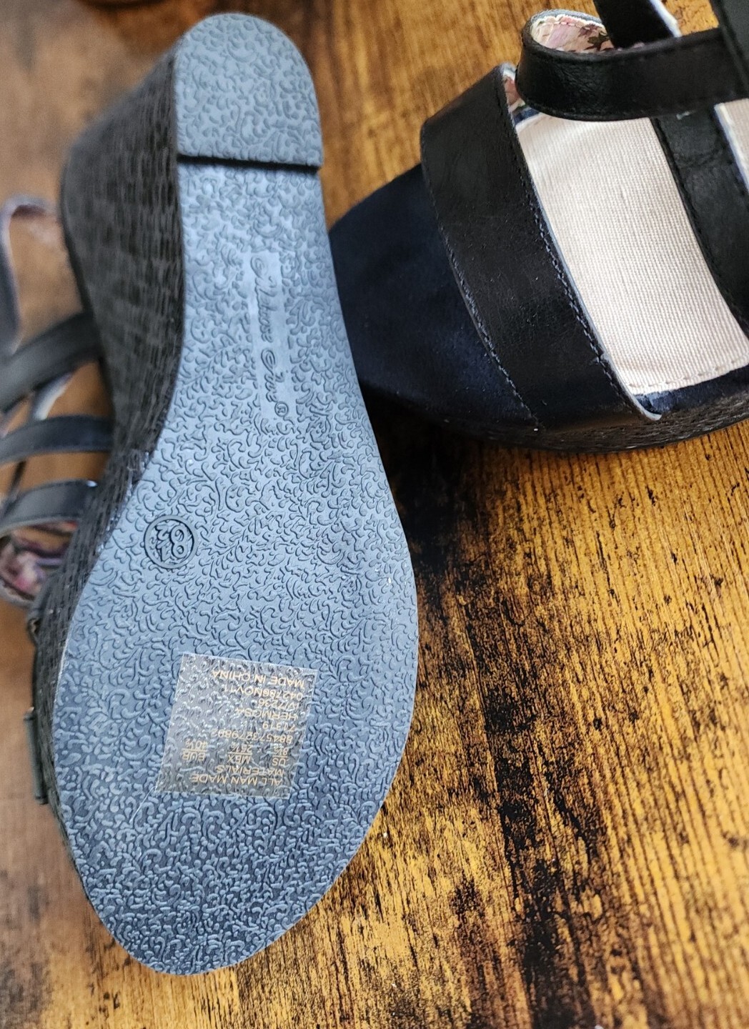 MELROSE AVE ~ Ladies’ Size 8 1/2 ~ HERMOSA ~ 4.25″ Wedge Sandal ~ 1.75″ Platform