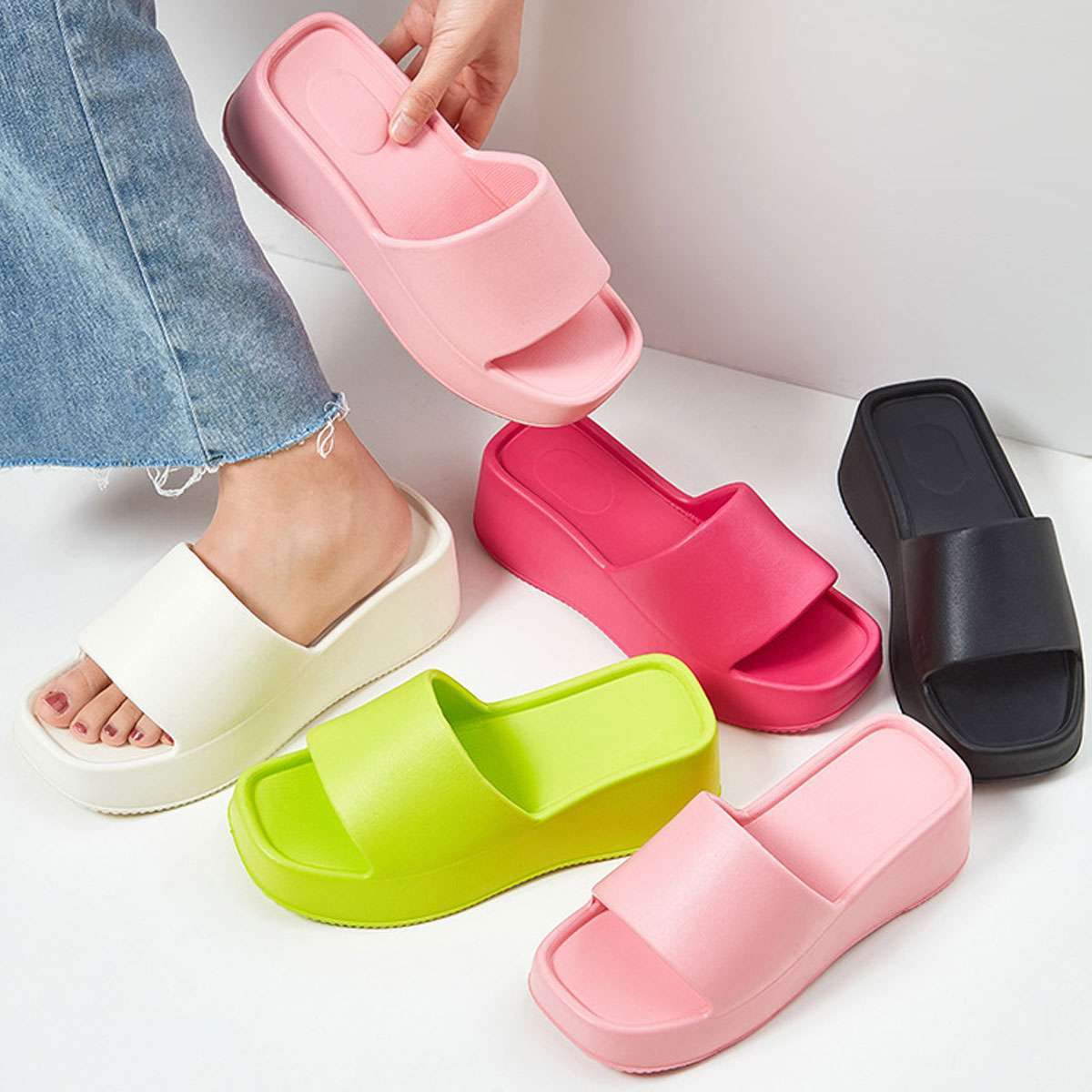 Womens Slippers Shower Non-Slip Bathroom Sandals Outdoor Soft Platform Shoes