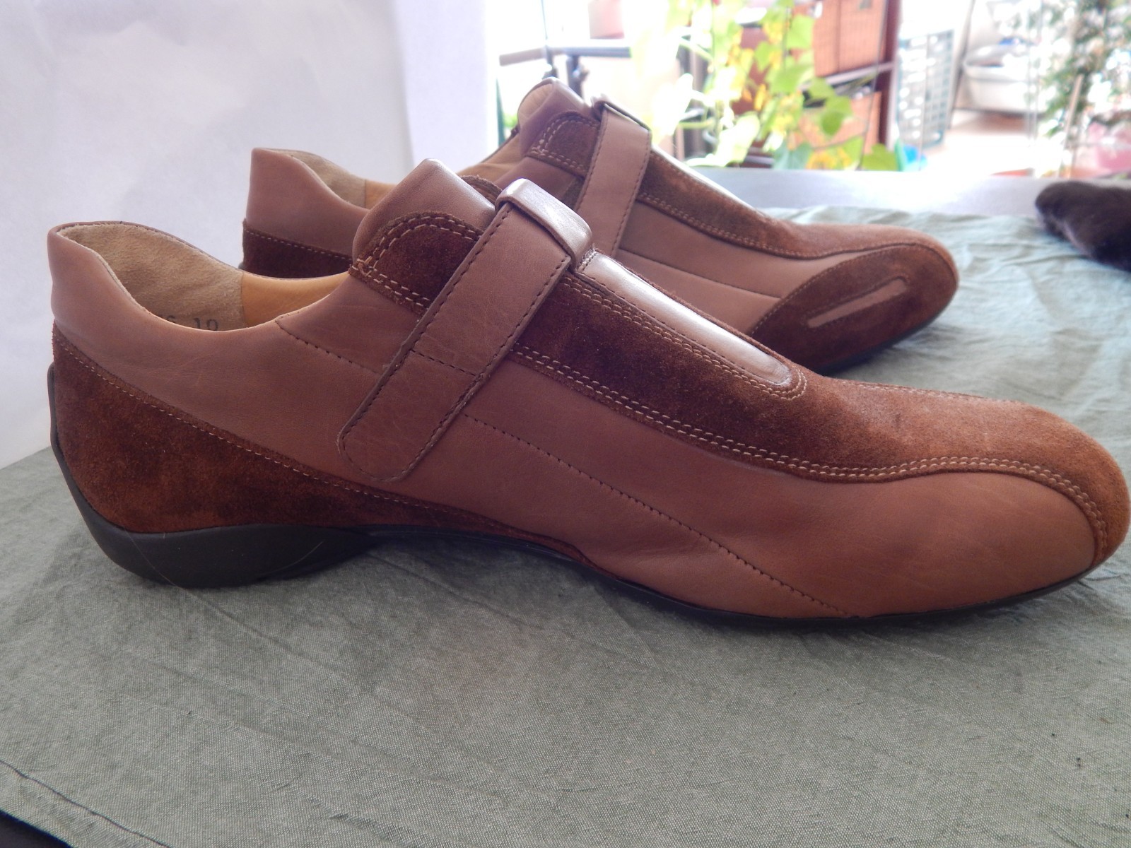 Paul Green Munchen Beige Sneakers: Genuine Leather & Suede; Size 9.5, Austria