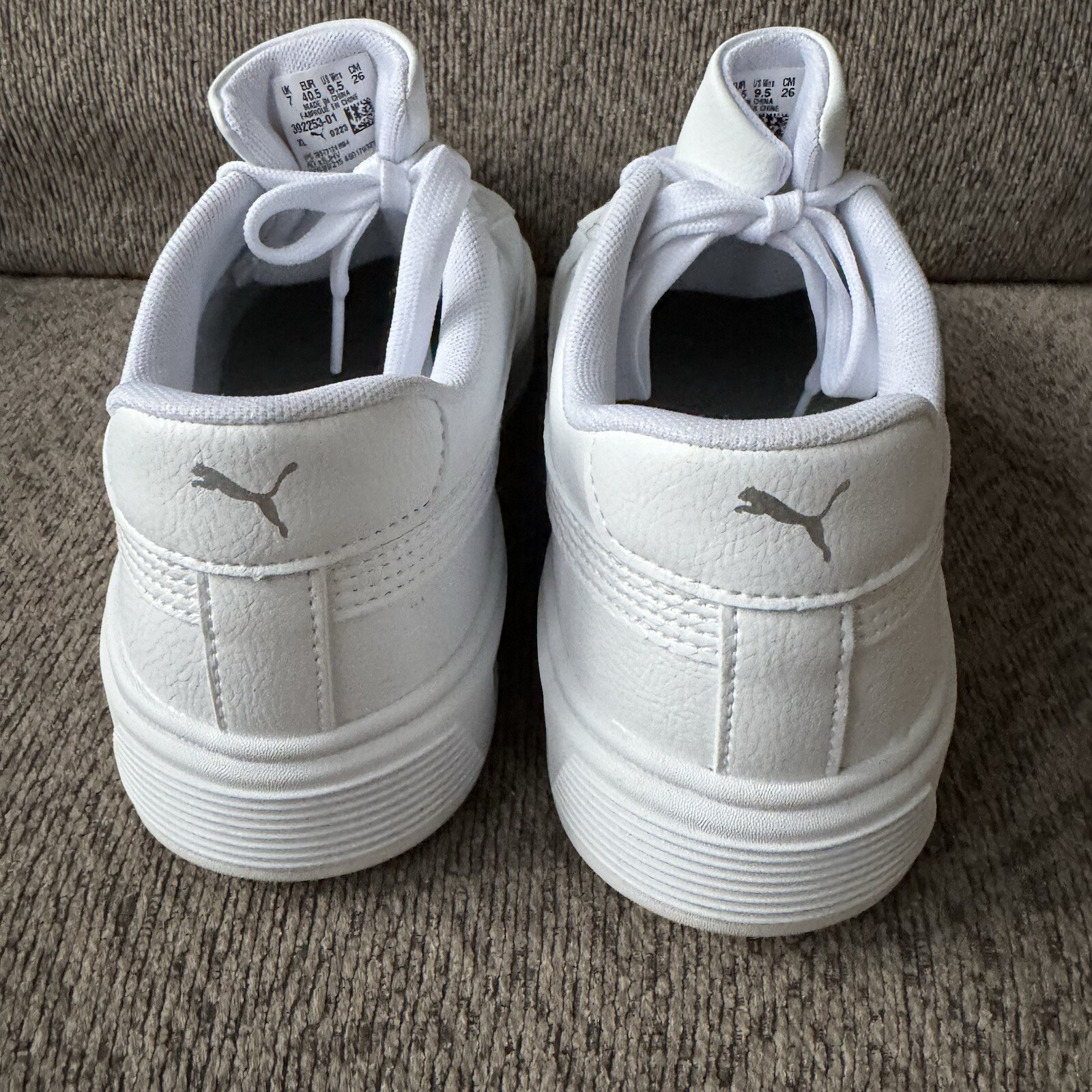 Puma Smash Platform v3 Lifestyle Low Top Shoes Women’s Sz 9.5 392253-01 Perfect