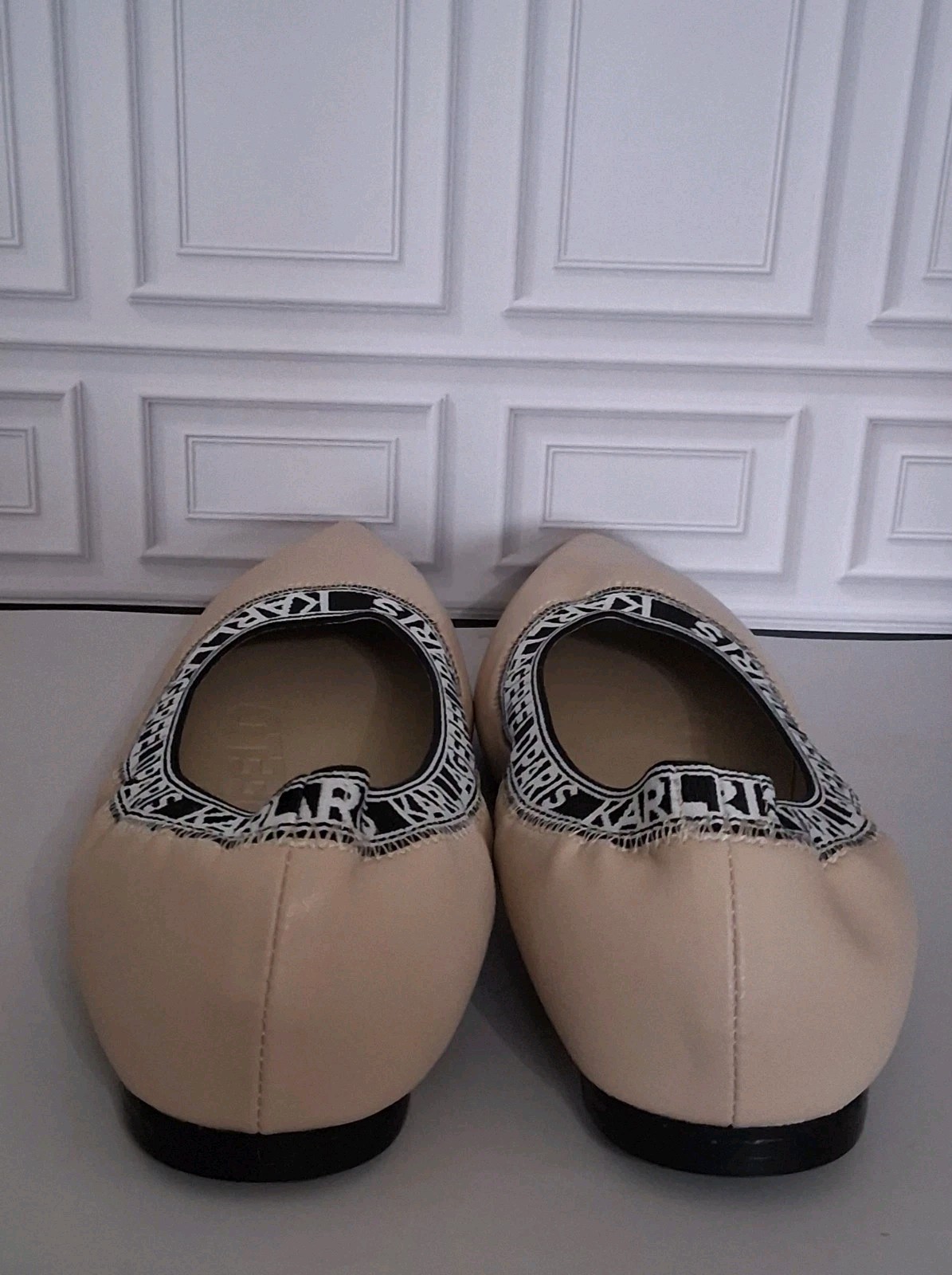 Karl Lagerfeld Paris Vinette pointed toe Ballet Flat Shoes 8.5M Sand Dusty Nude