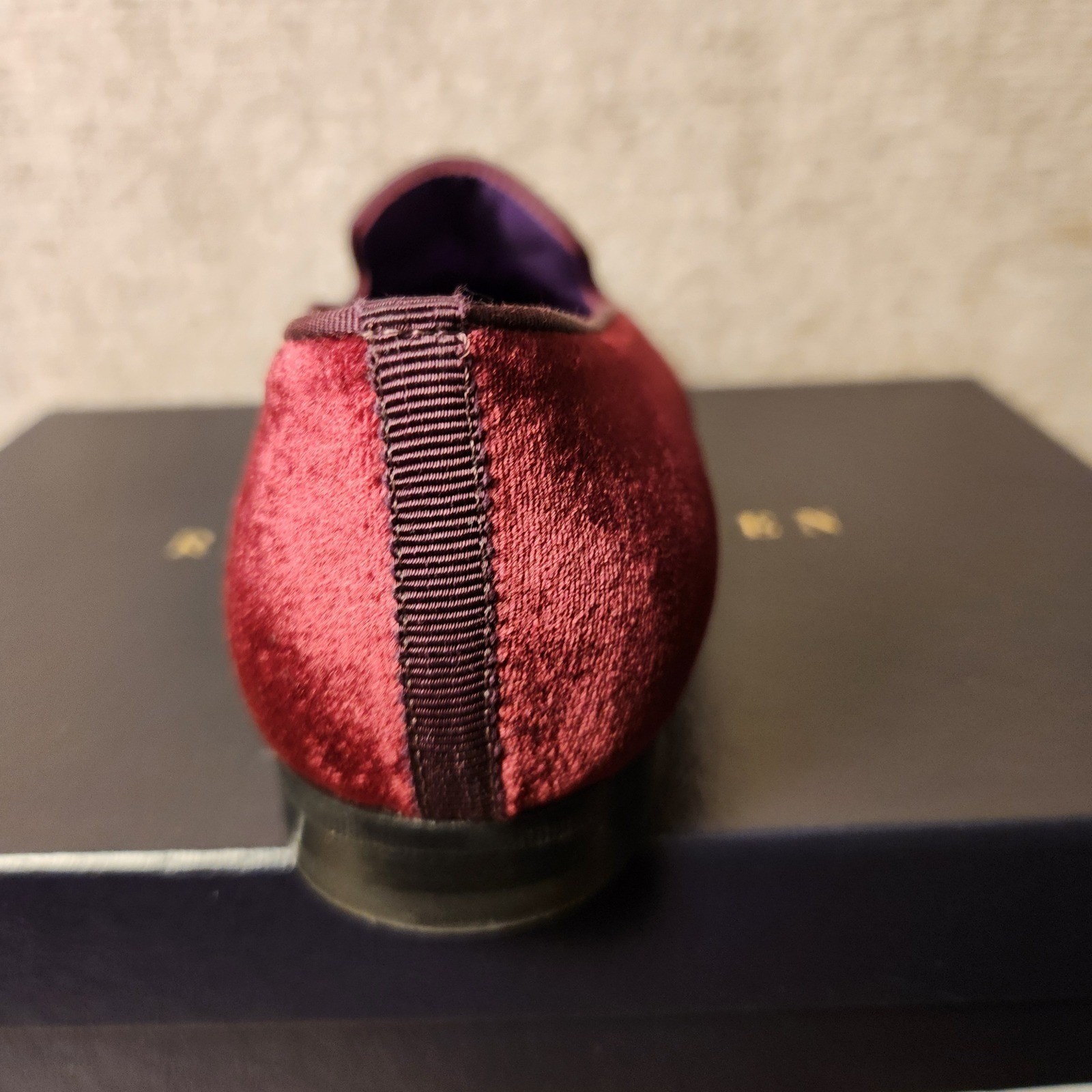 NEW Ralph Lauren Alonzo Velvet Loafers Crimson, Monogram Flats Purple S7.5