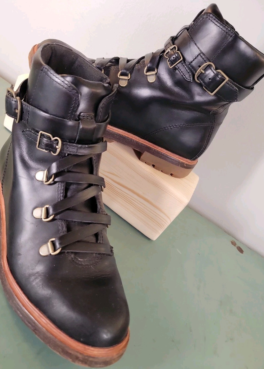 Timberland Boot Company Riley Flair Hiker Boot Black Leather Womens Size 6