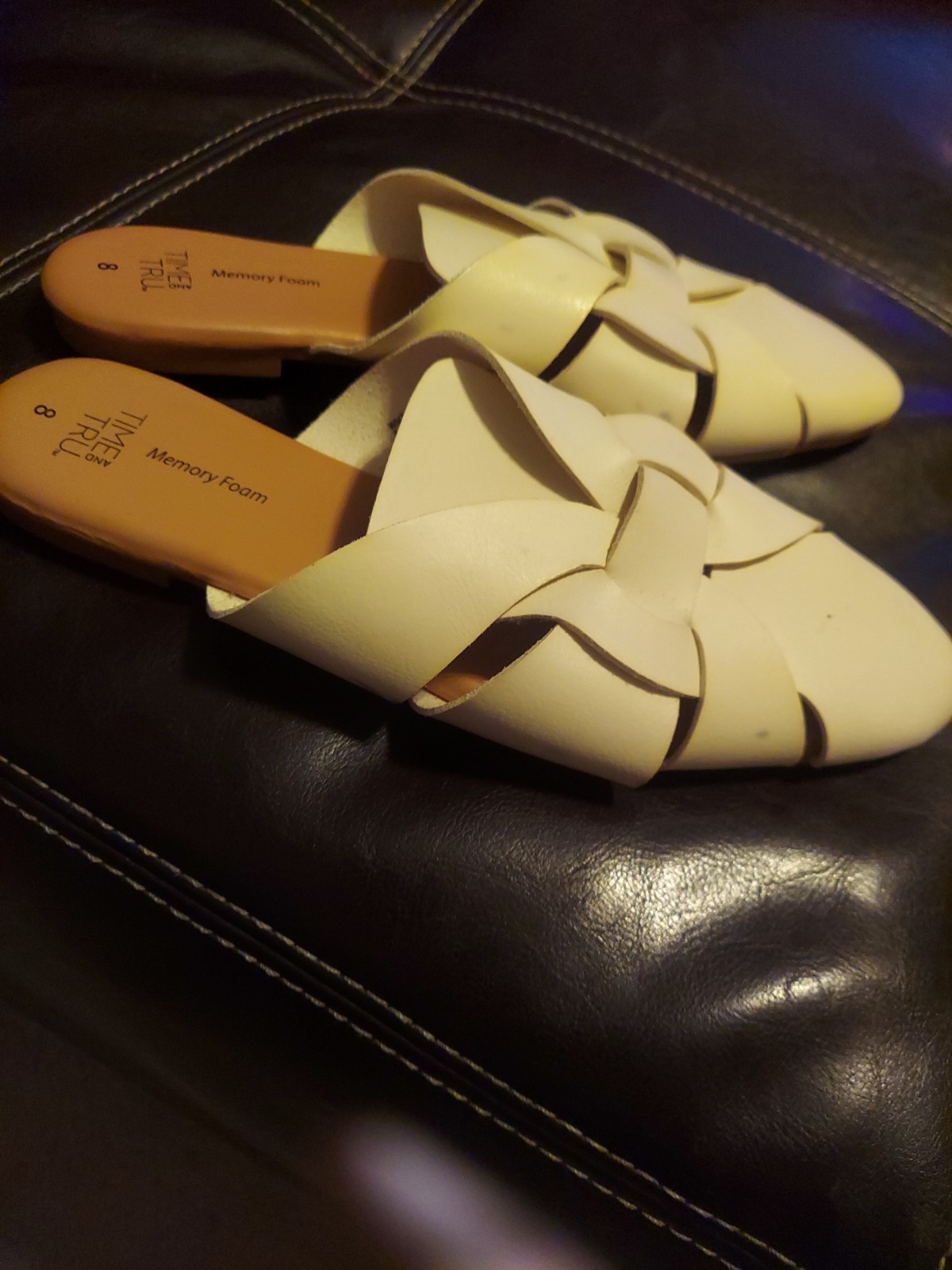 Time and Tru Cream Slide Mules Women Memory Foam Flat Slip On, Sz 8