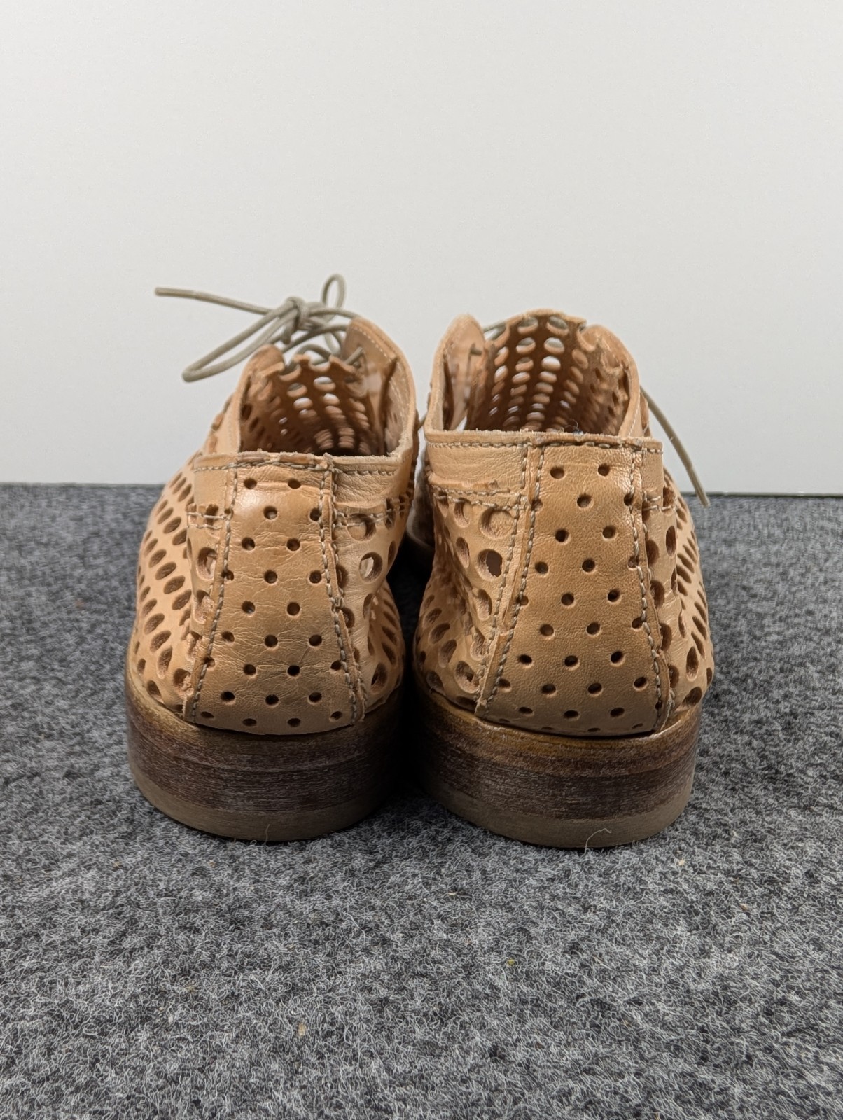 MOMA Handmade in Italy Tan Leather Perforated Oxford Shoes Womens EU 37 US 7