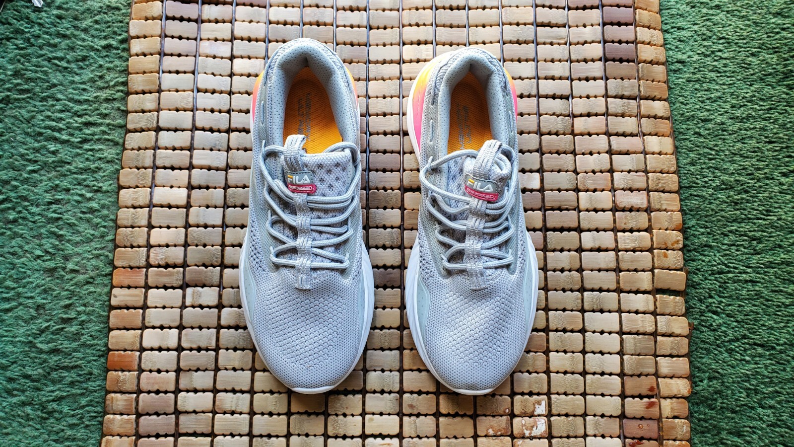 FILA Fondato 22 Air Mesh Energized Womens Sneaker Size 9.5 Gray Pink (new) nobox