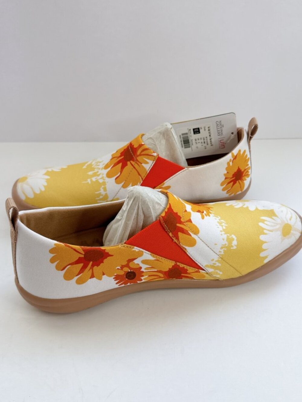 NWT Women’s Size 10.5 UIN Van Gogh Sunflowers Canvas Slip-On Shoes Art Flats
