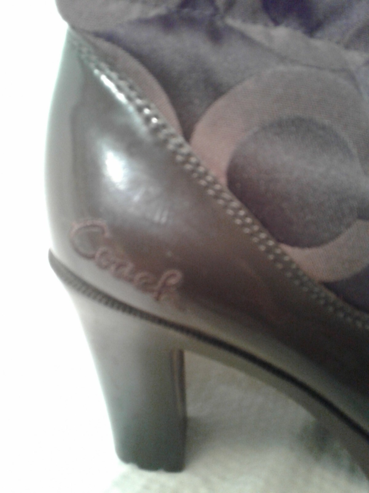 Coach brown quilted Waterproof womans med/high Boots Sz 8.5B winter fall spring