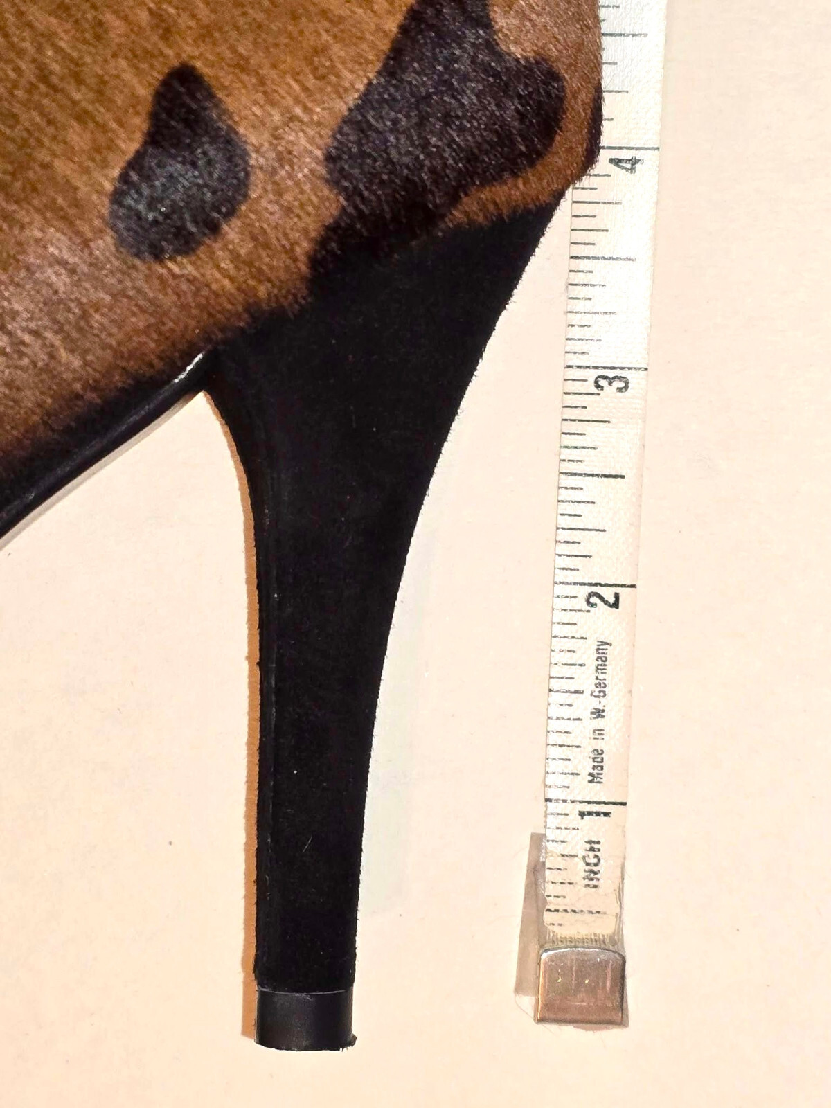 STUART WEITZMAN Wms Size 6M Neptune BOBCAT Calf Hair 3.75 Inch Heel Zip Booties