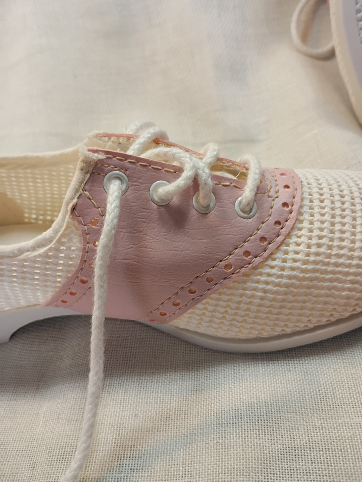 Modern Miss Rare 1930’s -1960’s Sporty Saddle Mesh Flat Shoe Women’s size 8.5