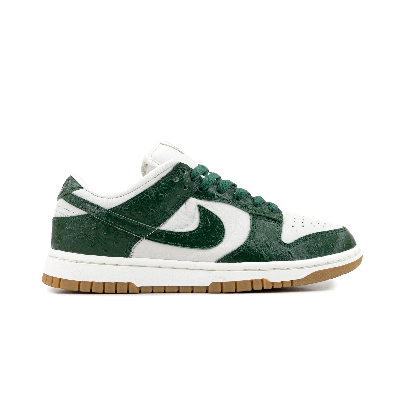 Women’s Nike Dunk Low LX «Green Ostrich» Phantm/Gorge Gn-Sl (FJ2260 002)