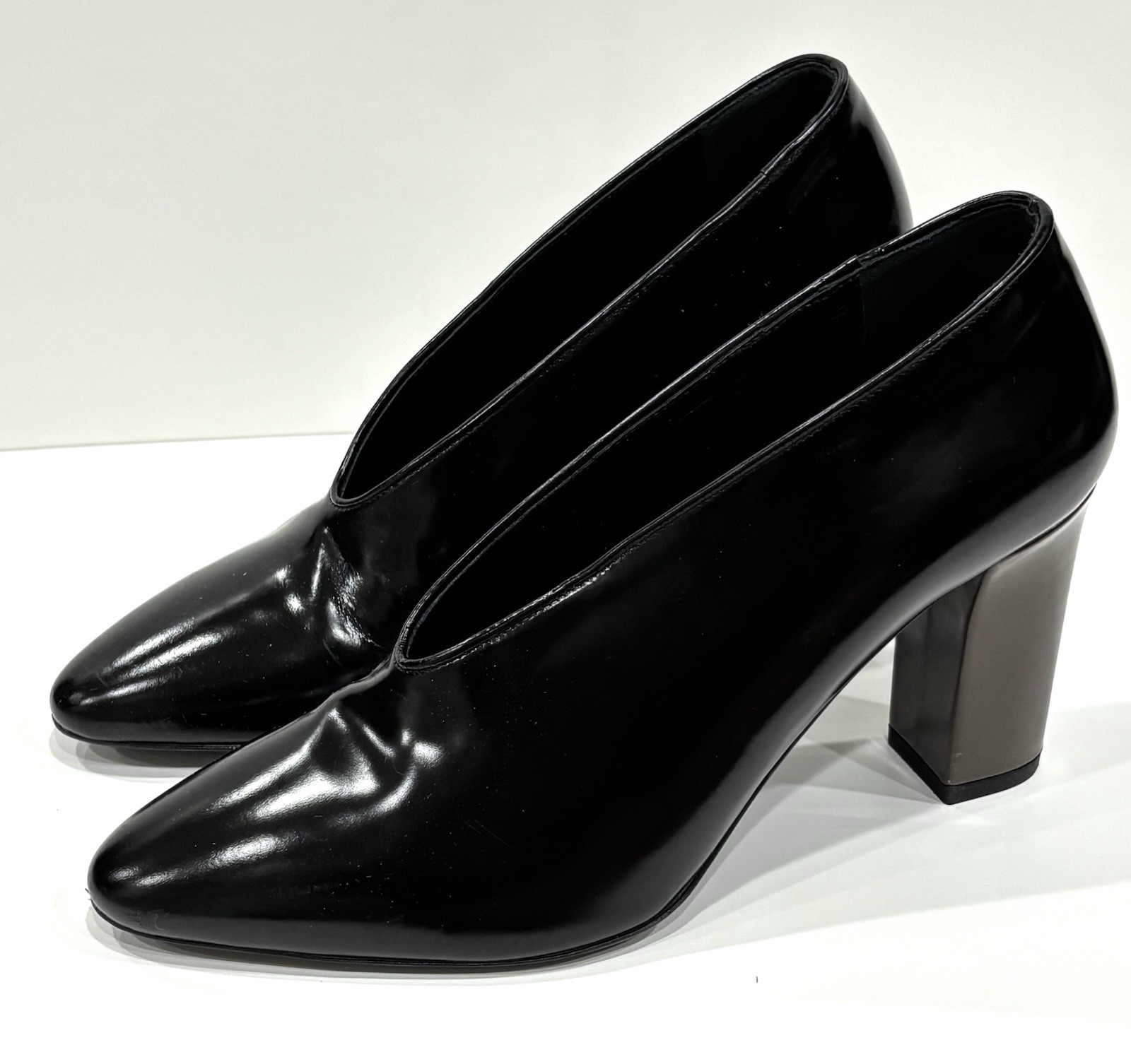 Via Spiga Italy Black Leather Pointed Toe Block Heel Pumps Women’s US 8 EU 38
