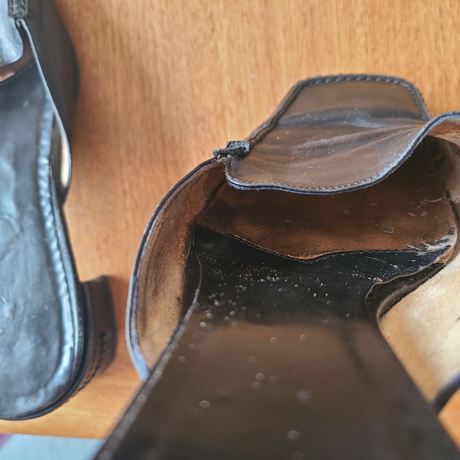 Vintage 1990s Black Leather Via Spiga Womens sz 9 square toe Mules