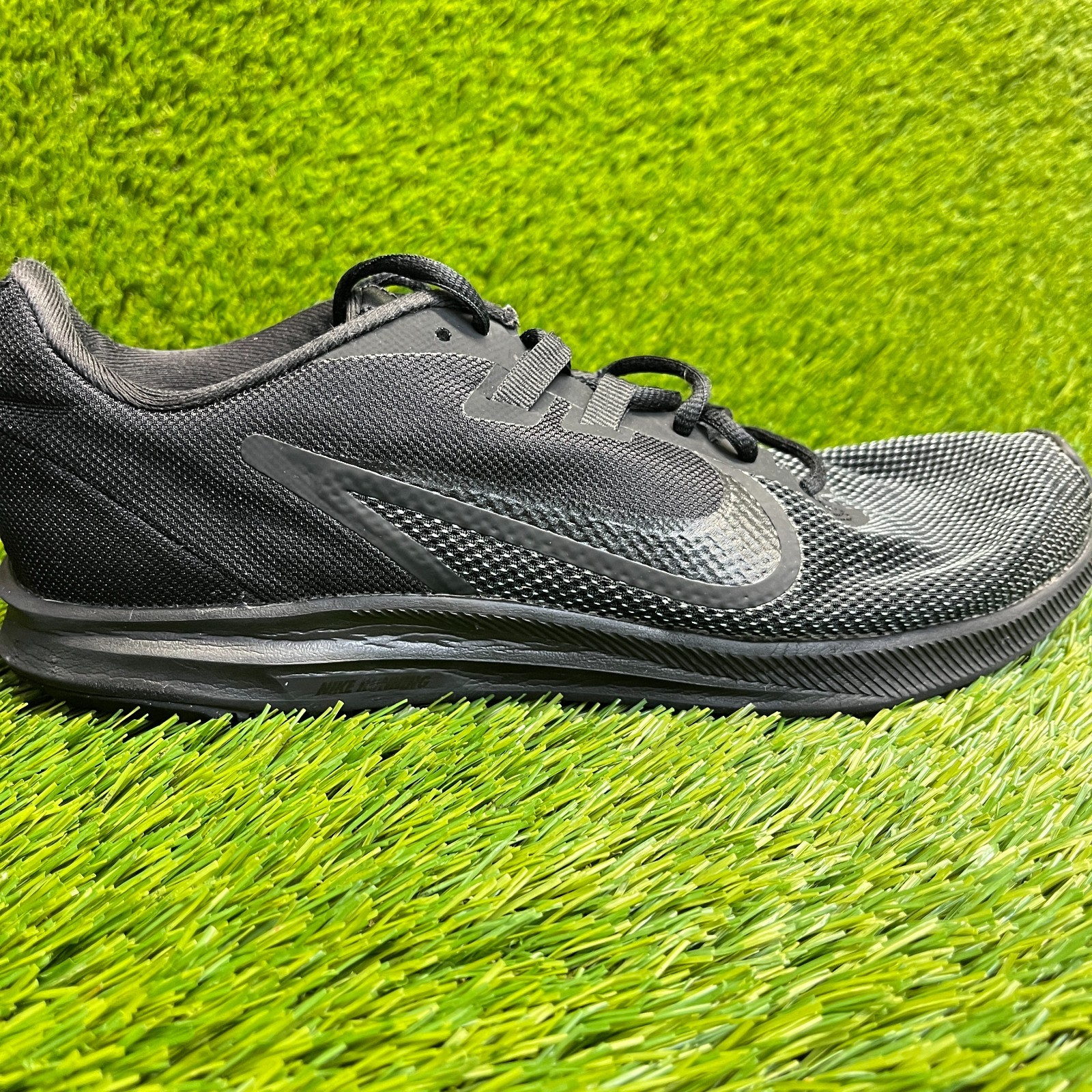 Nike Downshifter 9 Womens Size 11 Black Athletic Running Walking Shoes Sneakers