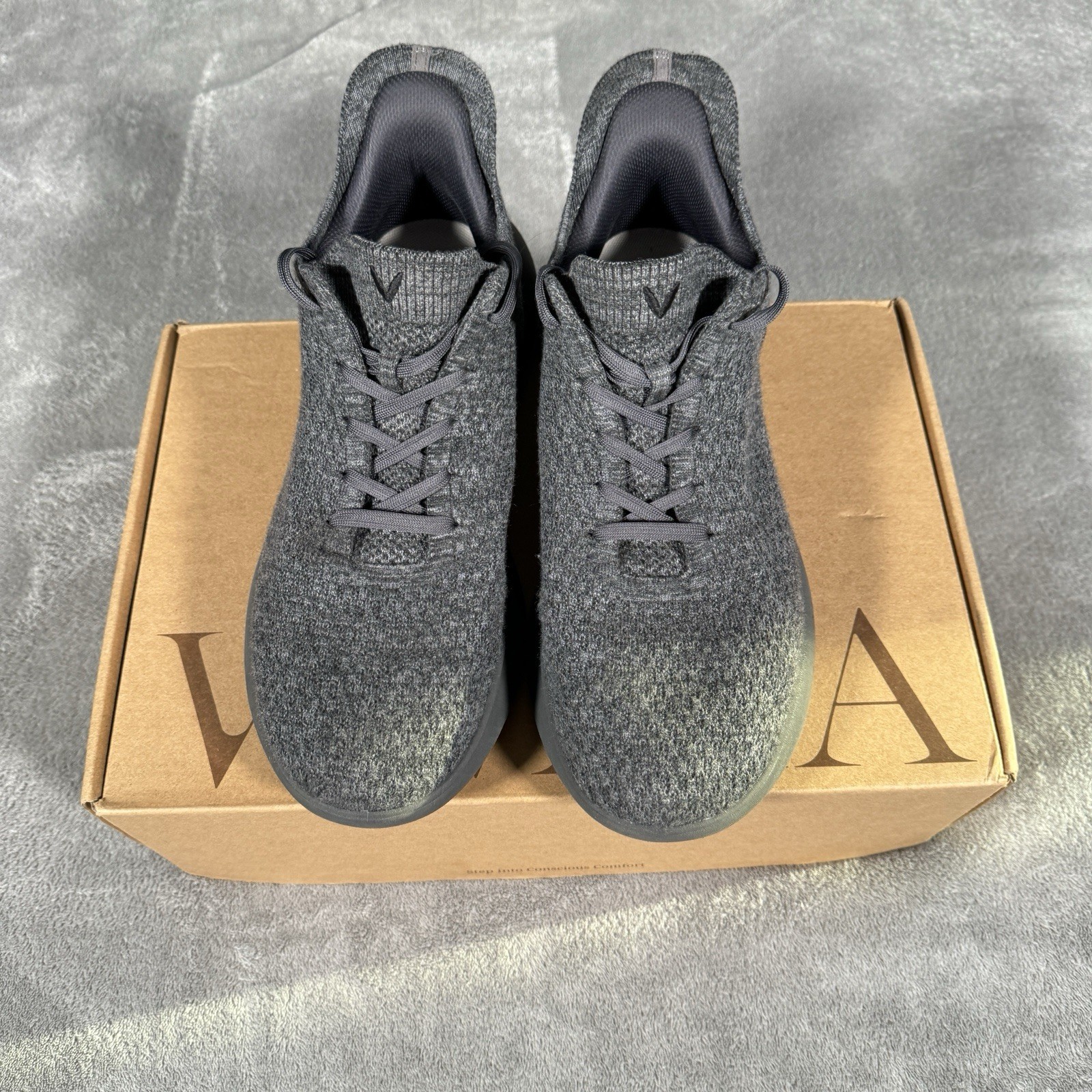 Vivaia Sneaker Sliders Urban Men’s 10.5 EU 44 Dark Gray Wool Mesh Knit Water Rpt