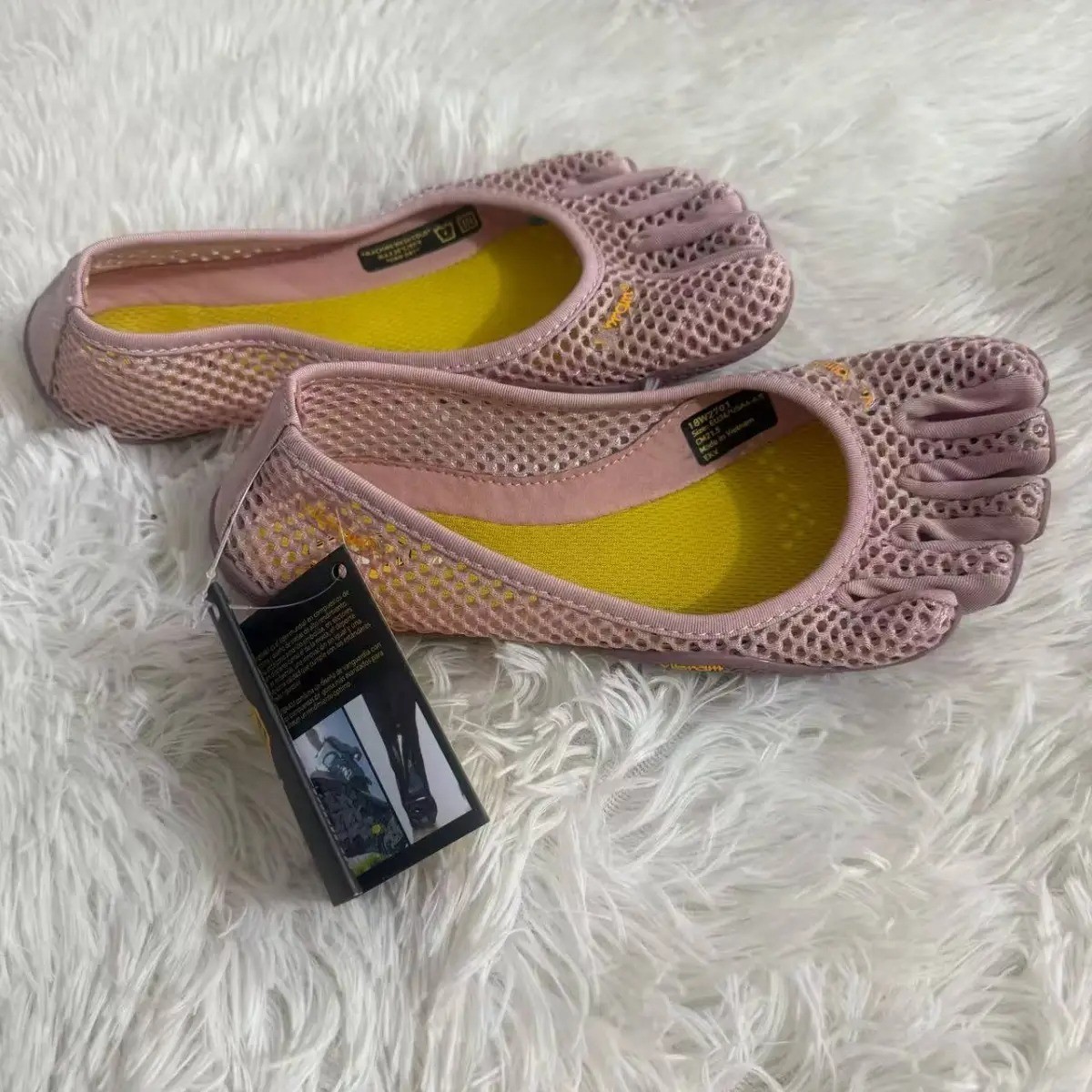 Women’s Five Finger Yoga Shoes Barefoot Pilates Dance Anti Slip Sneakers