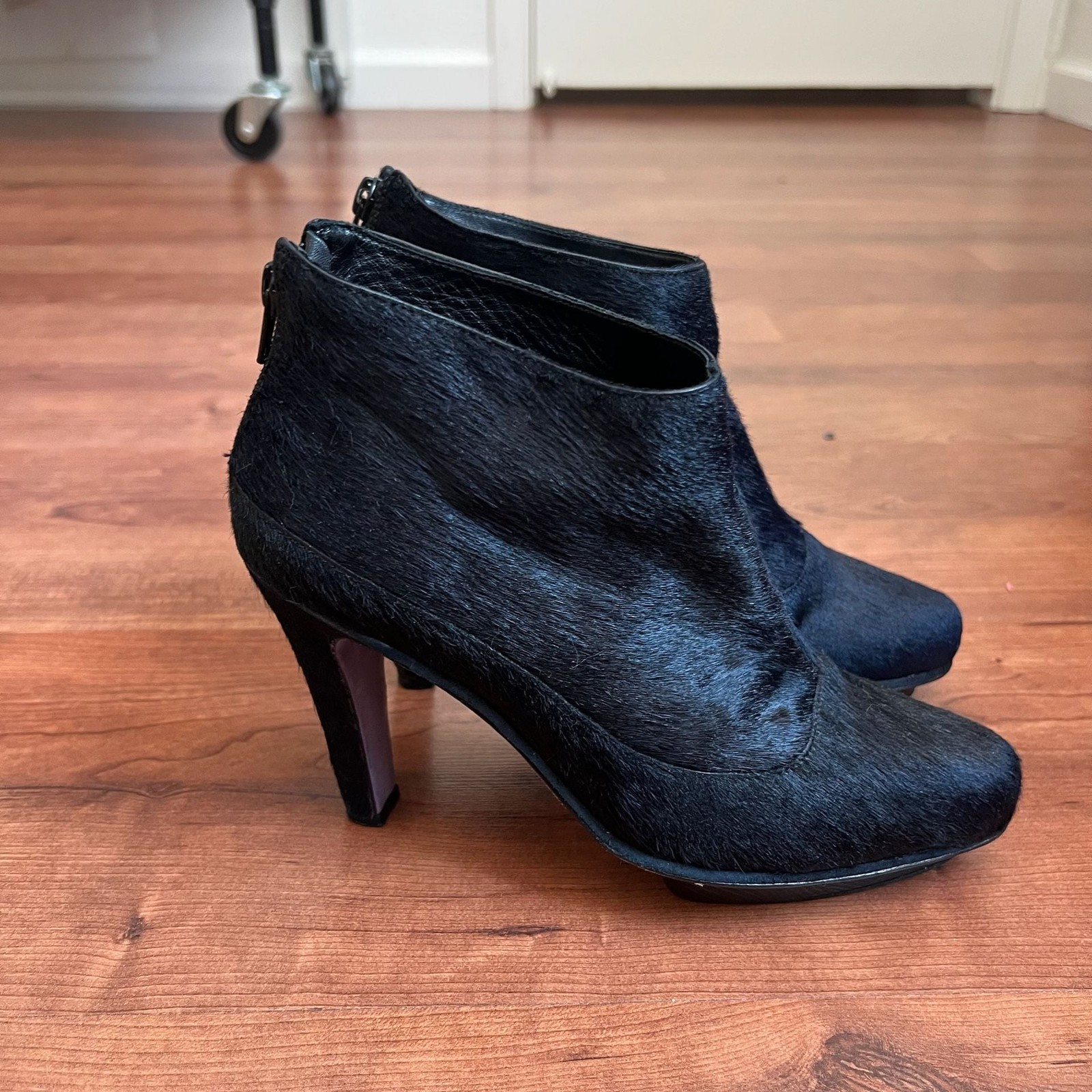 Herve Leger Black Calf Hair Ankle Heel Booties Sz 7.5