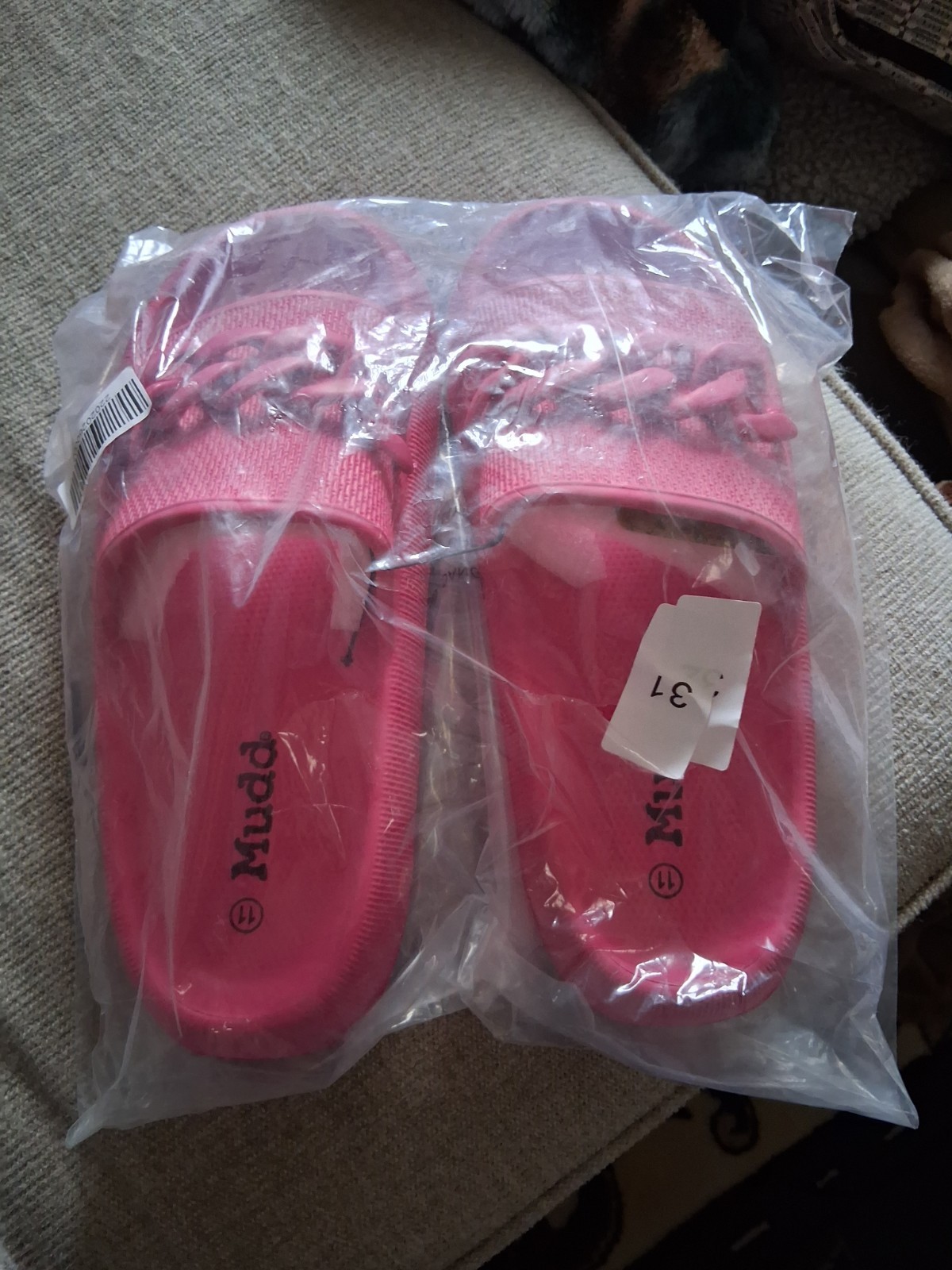 Women’s Mudd Aloha Sandals Slides Pink Chain Accent sz 11