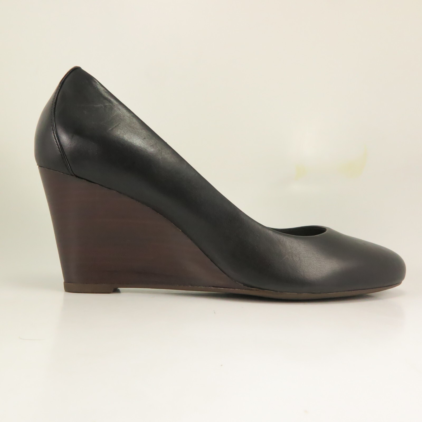 Clarks Artisan Wedge Pumps Womens Size 10M Black Leather 3.25″ inch High Heels