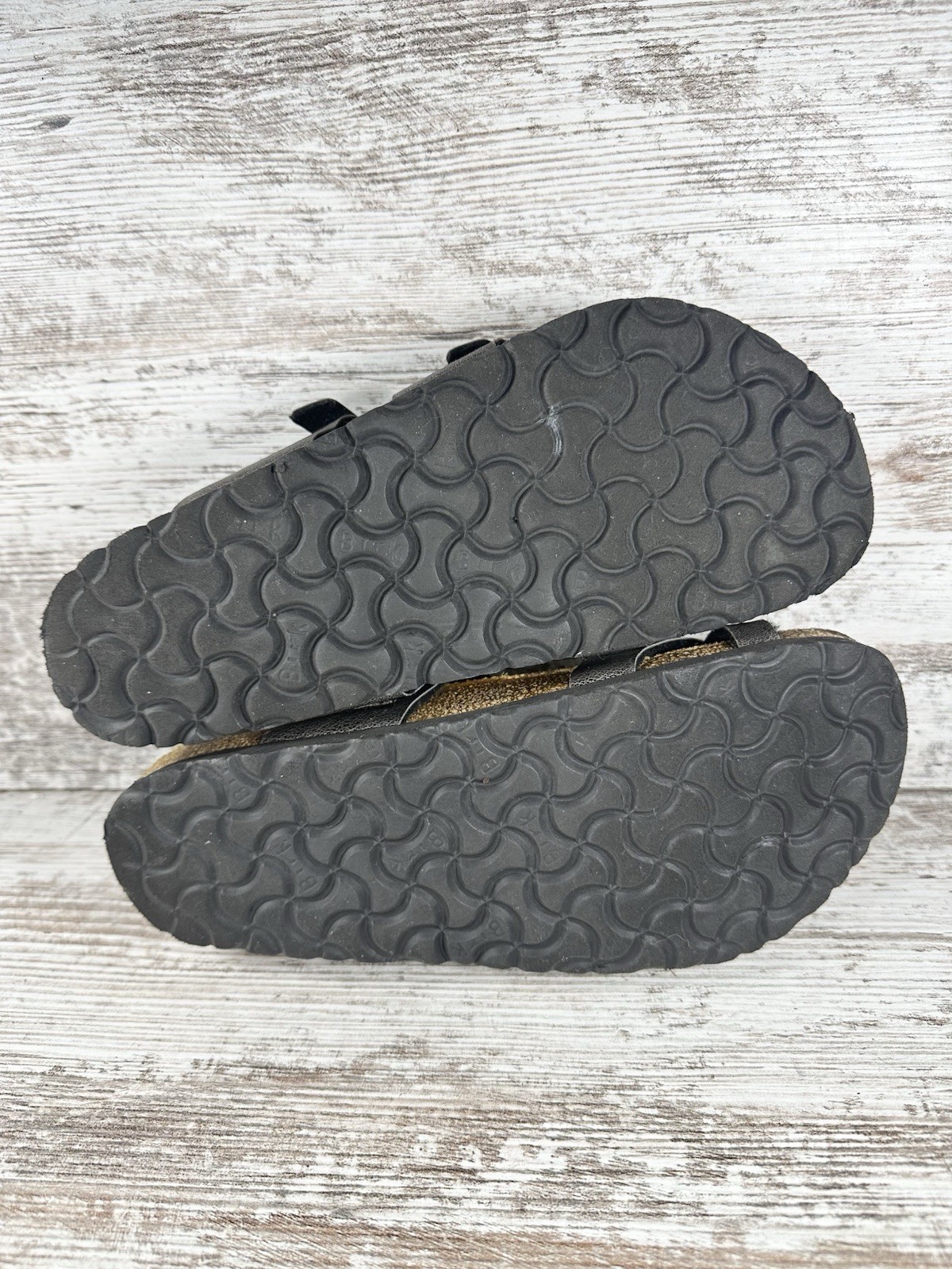 Women’s Birkenstock Mayari Birko-Flor Metallic Gray Sandals Sz EUR 39/US 8 EUC!
