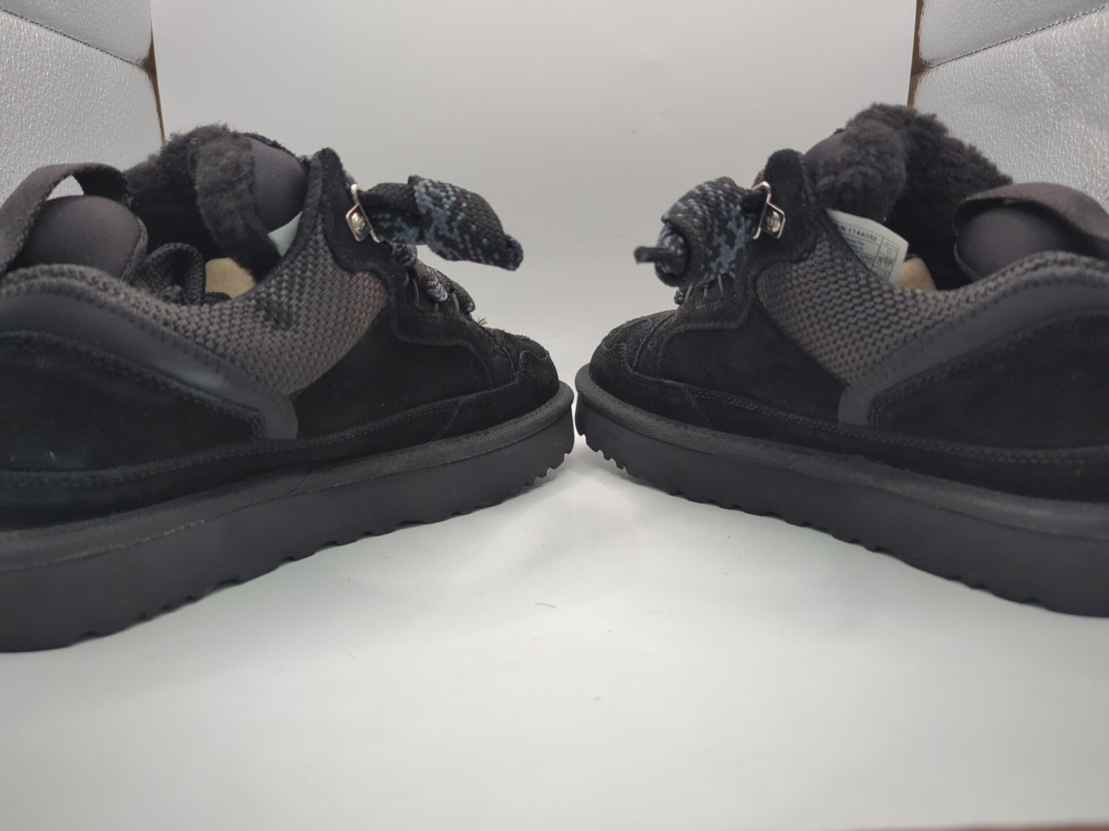 New UGG Lo Lowmel Suede Womens Trainers Size 6