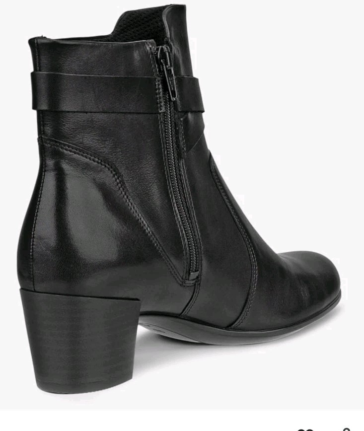ECCO Shape 35 Black Zipper Strap Leather Ankle Boots Women’s 6-6.5 New