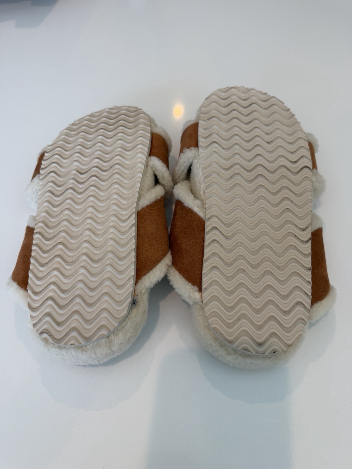 Magellan Outdoors Women’s Slide Slippers Faux Fur Lined Brown/Beige Size 8