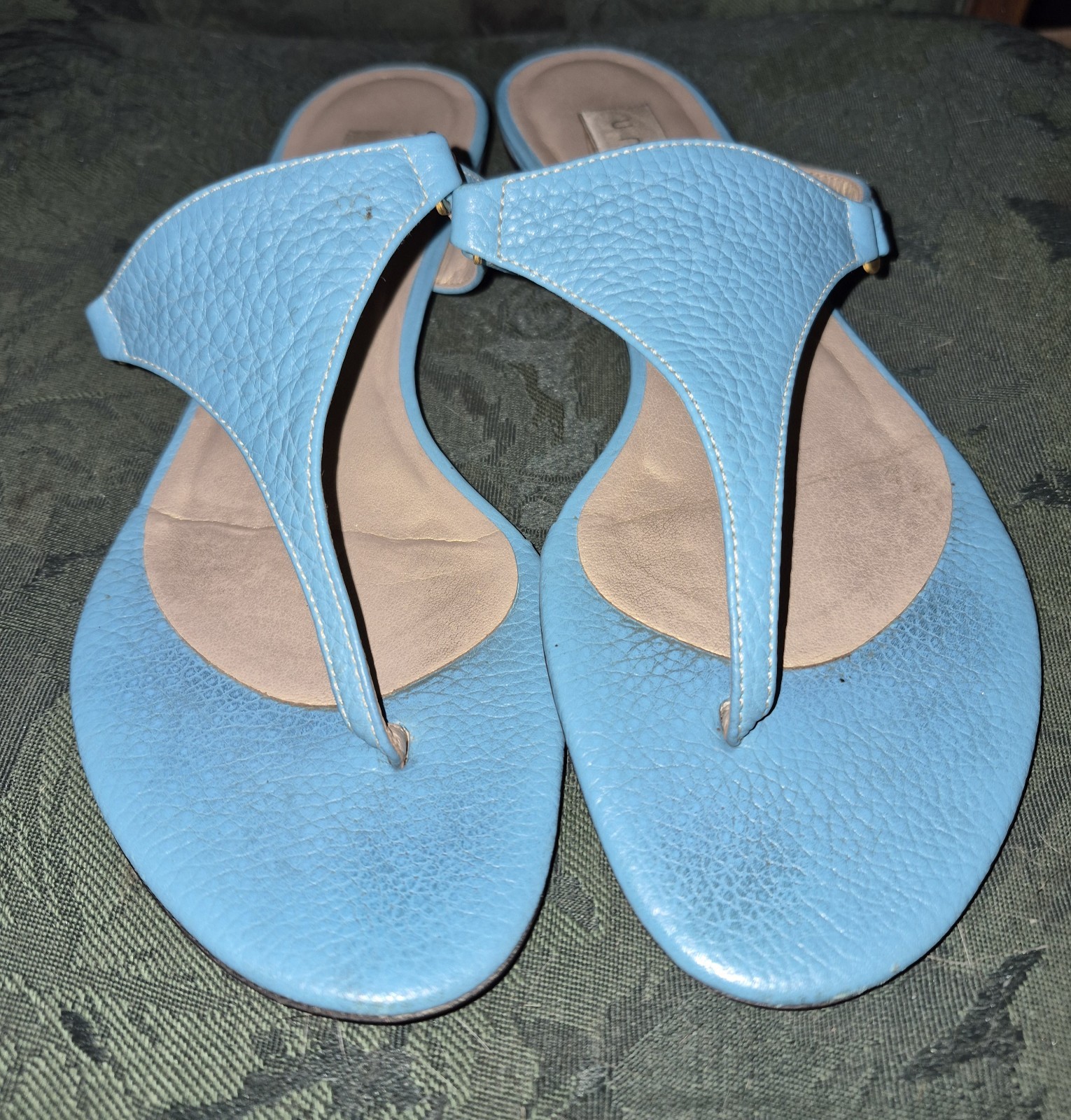 Unisa Women’s Blue Leather Thong Flat Sandals w/ Buckle, Size 8