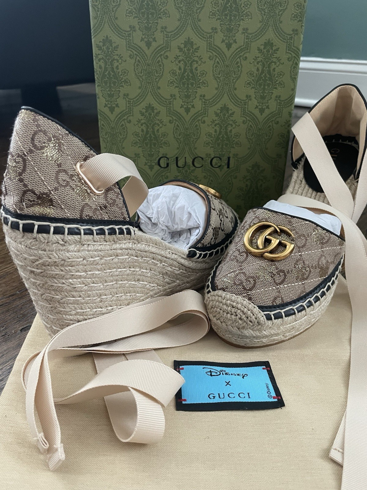 Gucci Disney Women’s Suede GG Logo Espadrille Wedge Sandals Tie, US 10