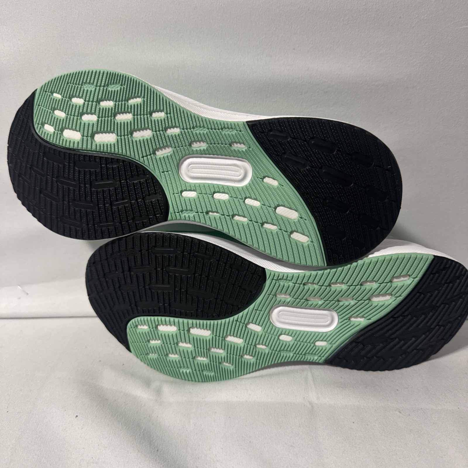 Size 6 – adidas Ultrarun 5 W Green Glow Dash Grey Core Black W