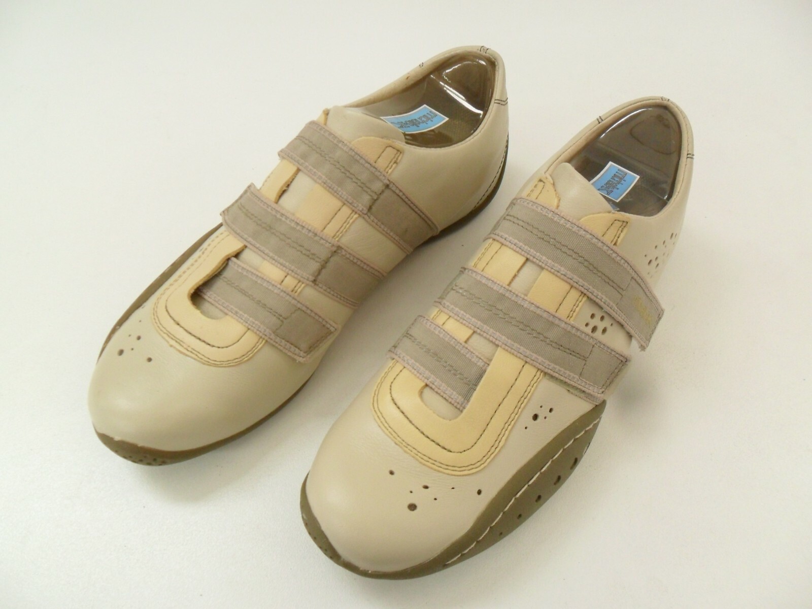 MICHELLE K LADIES DESIGNER SHOES SPORT SIZE 6 LEATHER TRAINERS NATURAL OLIVE