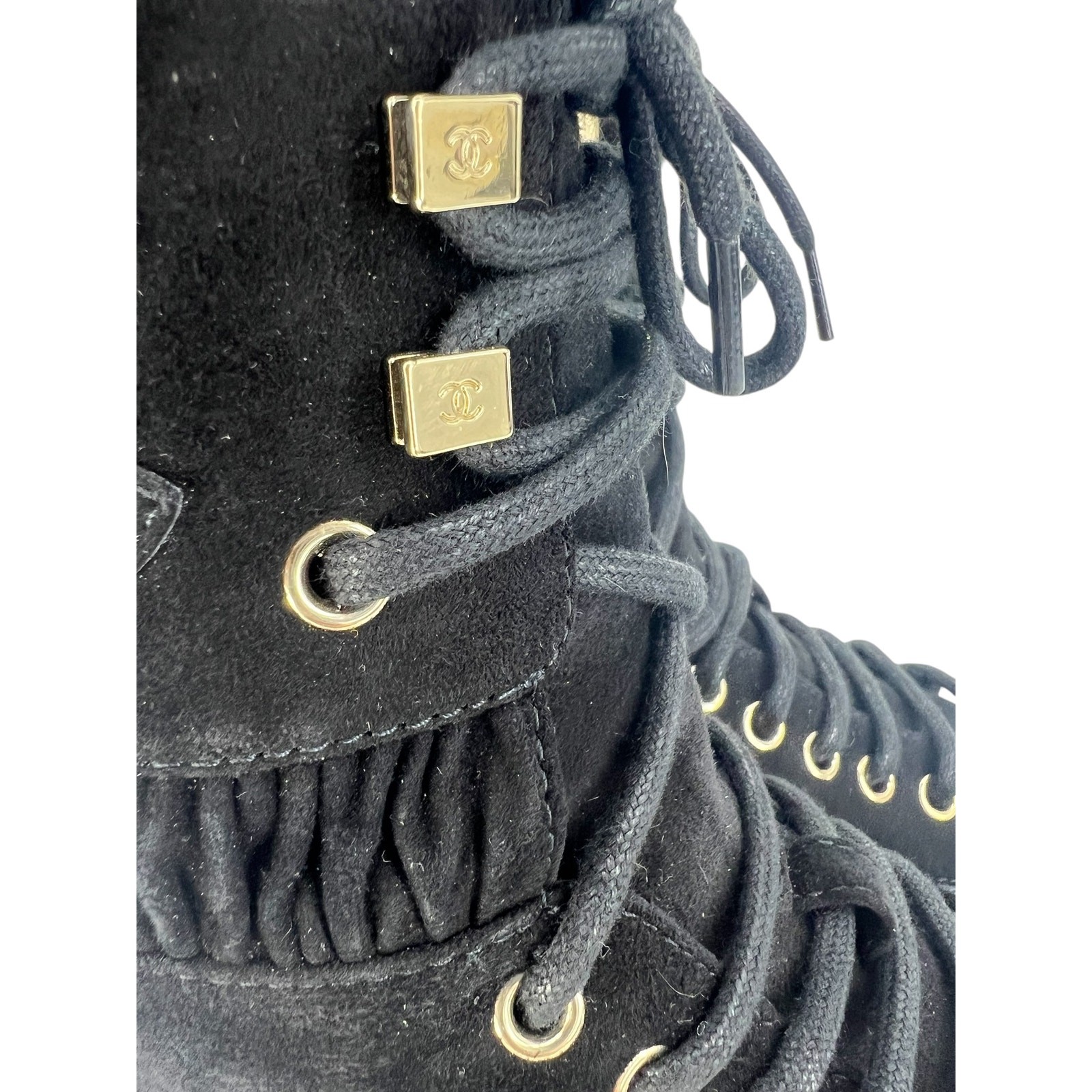 Chanel CC Suede Quilted Lace Up Combat Cap Toe Boots in Black Size 37.5
