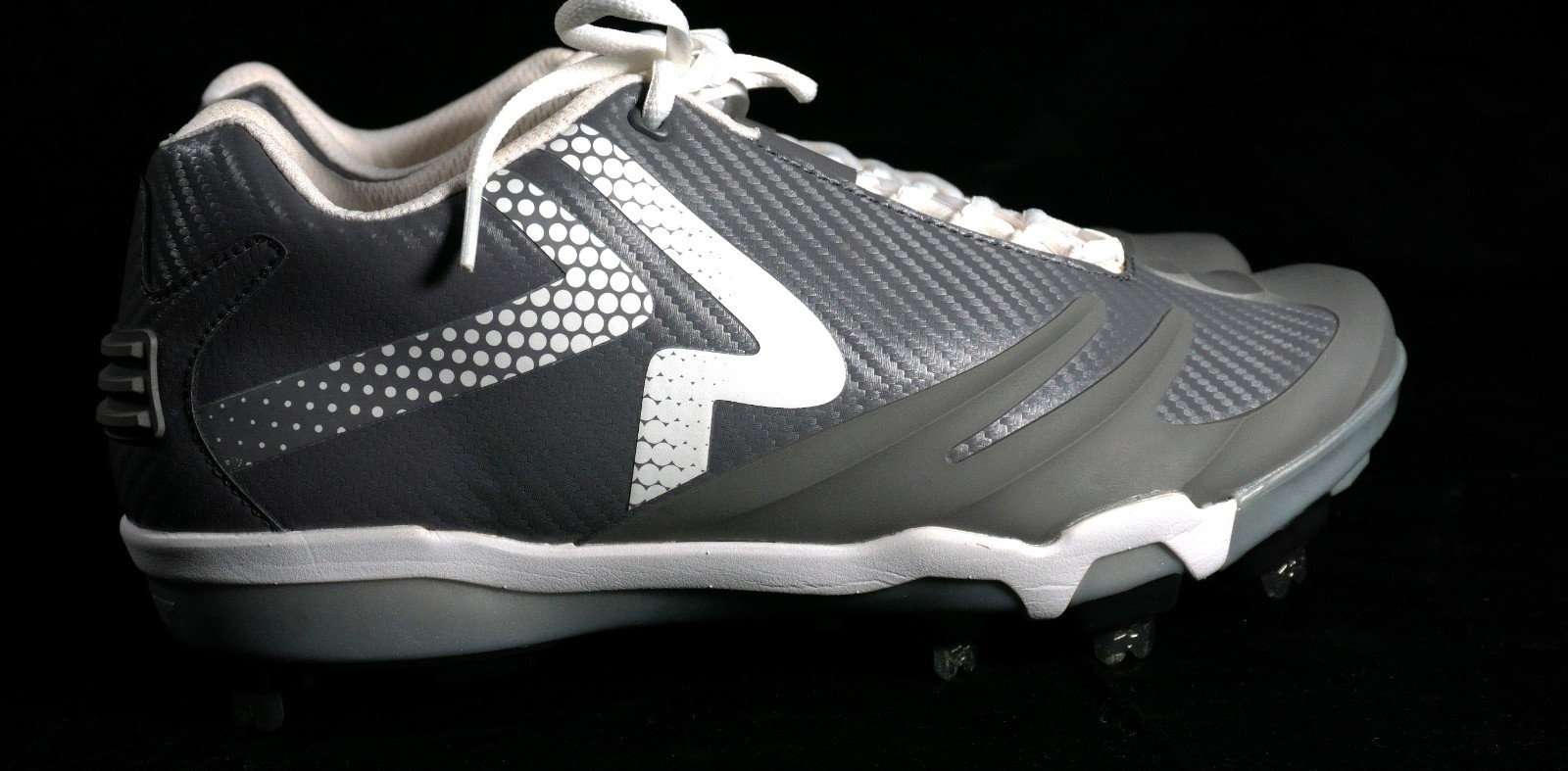 Rip-It Ringor Pro Spike Softball Sneakers Cleats Charcoal Women’s Size 13 (F6)