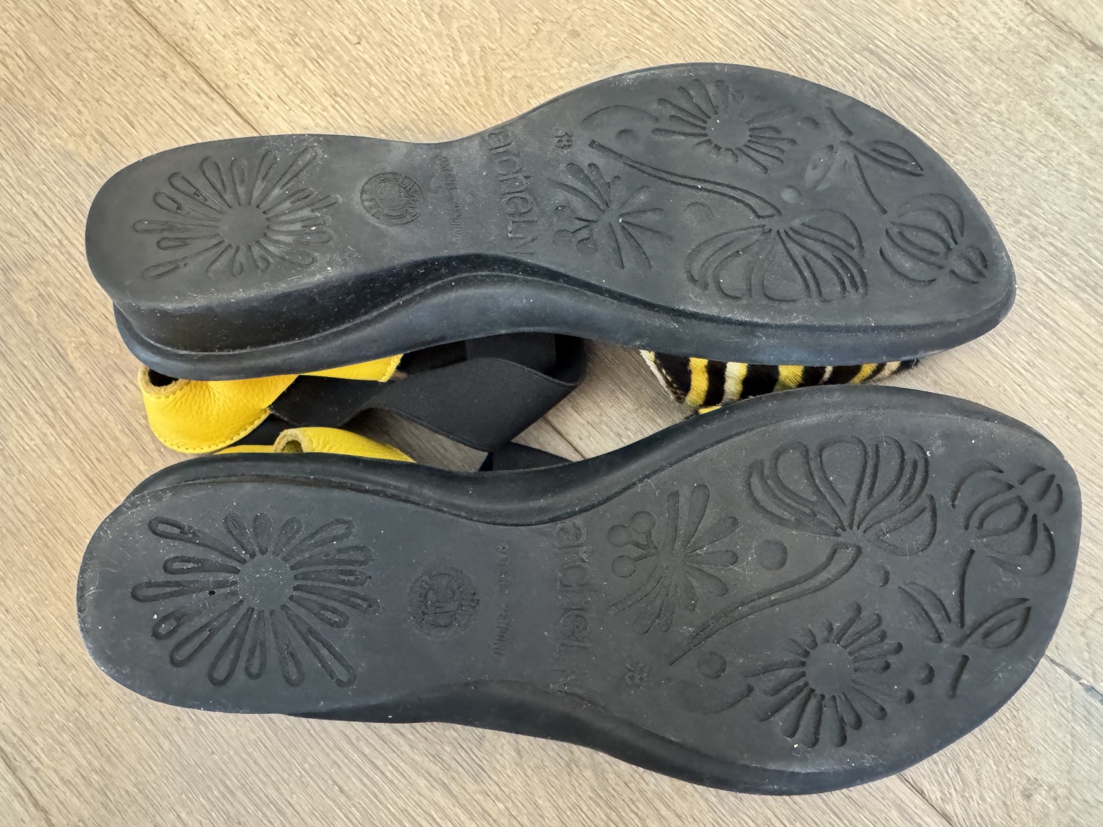 Arche Satia Women Sandals 38 Yellow Black Crossed Elastic Strap Calf Hair