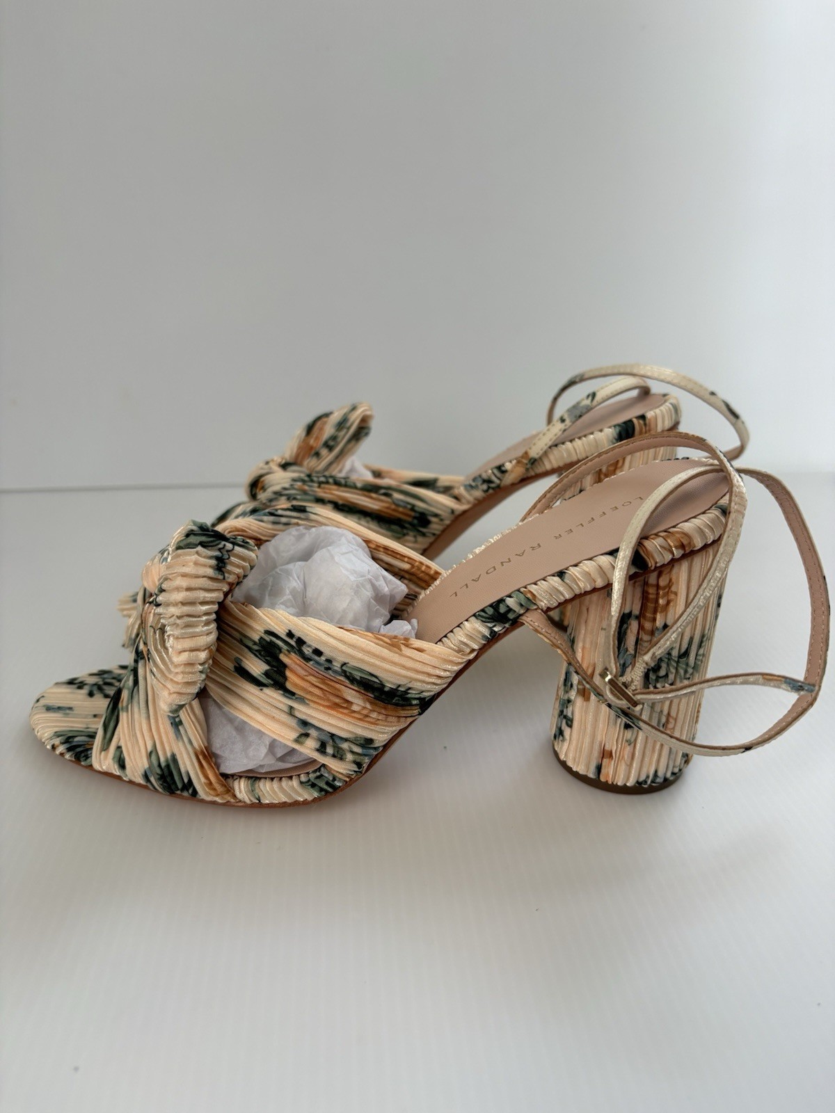 Loeffler Randall Camellia Pleated Bow Heels in Nova Floral Size 9 B