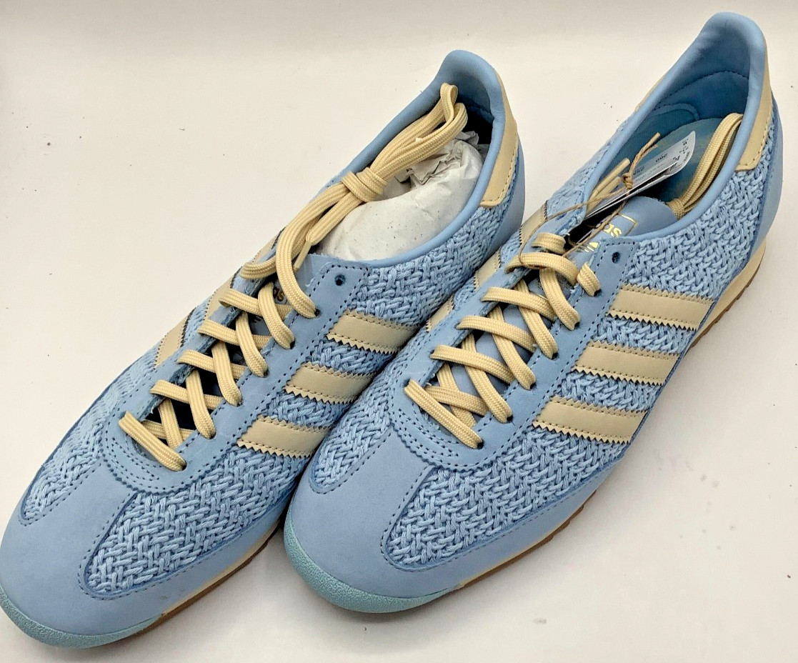 Adidas Women’s Size 9 SL 72 OG Sneaker, Clear Sky/Sand/Cream White, JR4230