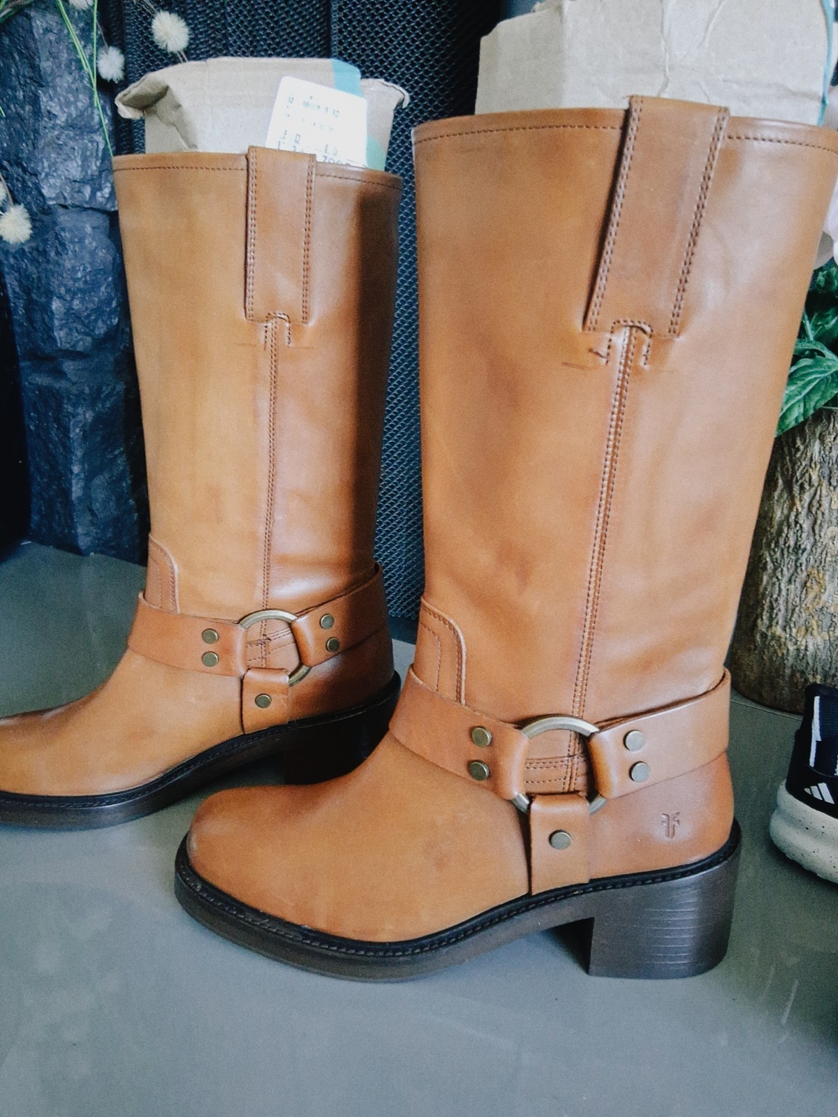 Frye Women’s Brown Leather Knee High Pull-On Riding Boots, Buckle, Round Toe