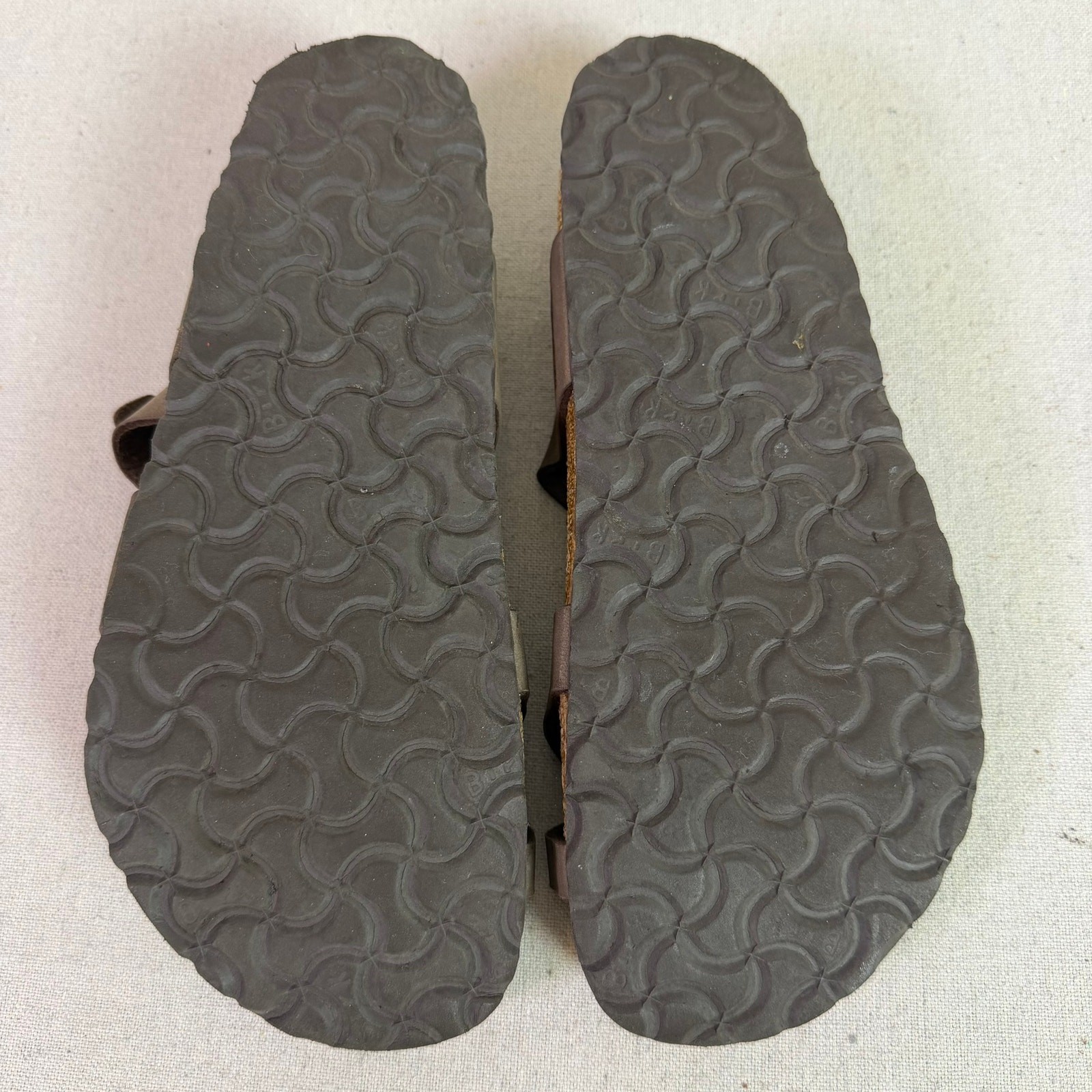 Birkenstock Mayari Sandals Womens 40 9-9.5 Mocha Brown Toe Loop Outdoor Granola