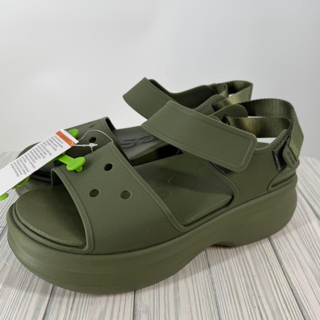 Crocs Soho Y Strap Sandal Army Green Platform Womens Size 11 NEW 211755-309