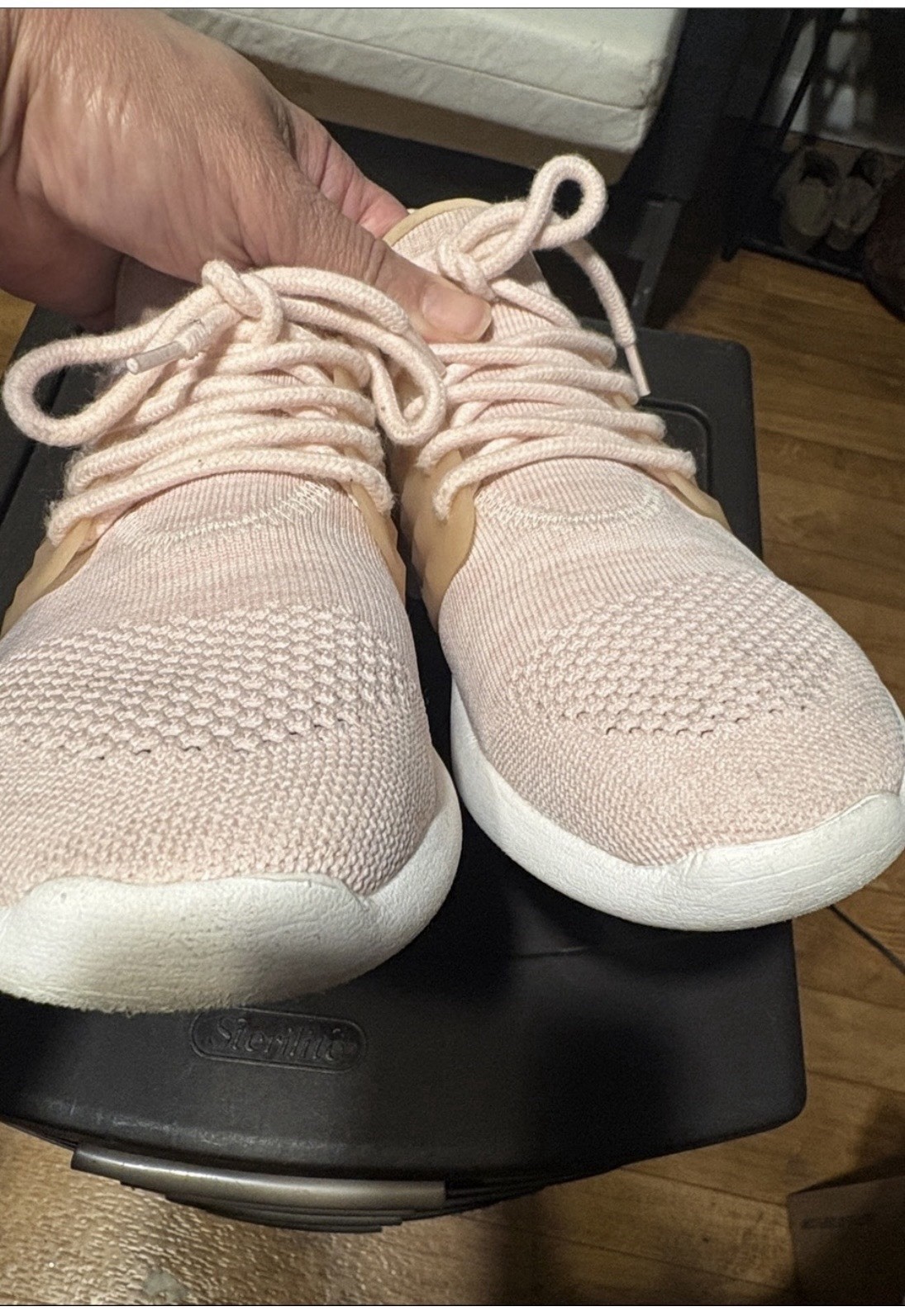 ALDO Knit Textile Low Top Lace-Up Sneakers Women’s Pink/White Solid