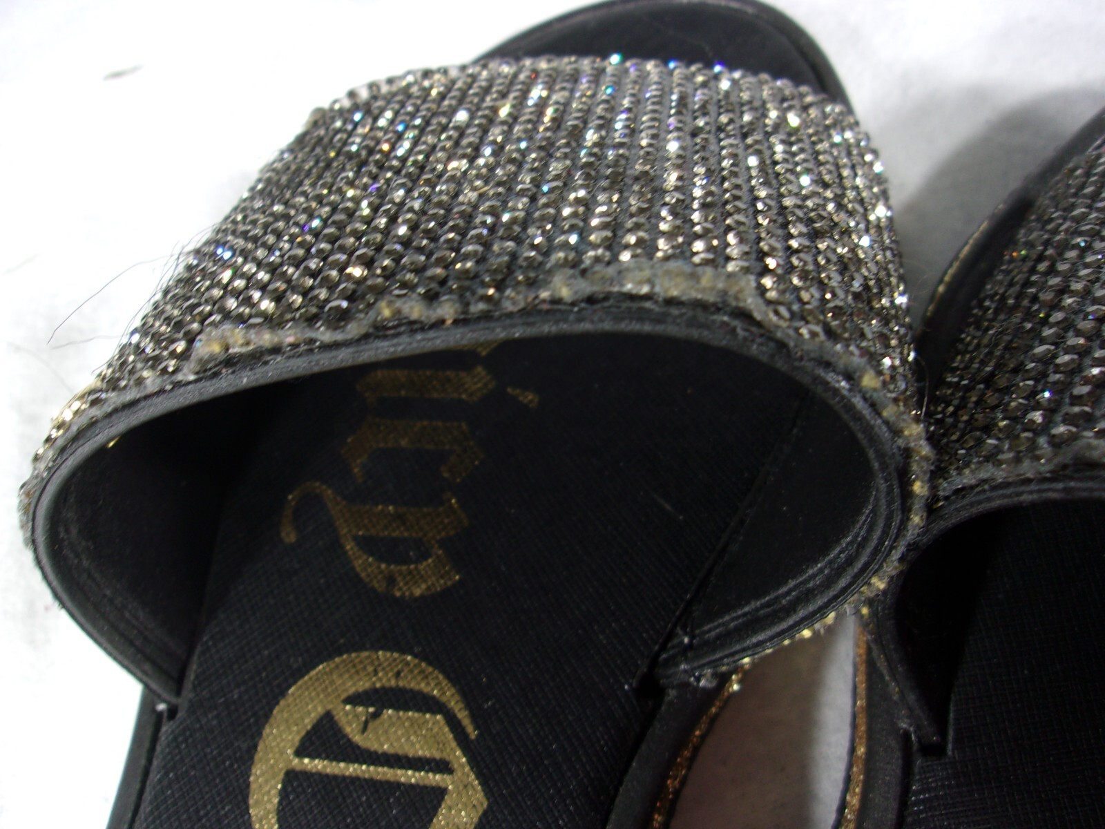 Juicy Couture Yippy Slide Sandals WOMENS Size 7 NEW!!