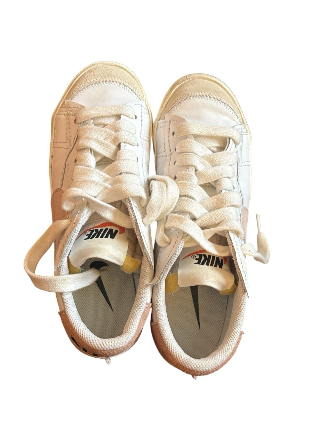 Nike Men’s Low Top Lace-Up Athletic Sneakers White/Beige Rubber Sole DQ1472-102