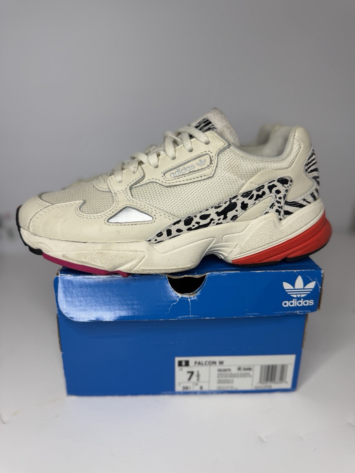 adidas falcon Women’s Size 7.5 Zebra Sneaker Colorful Fun ART EG 2675