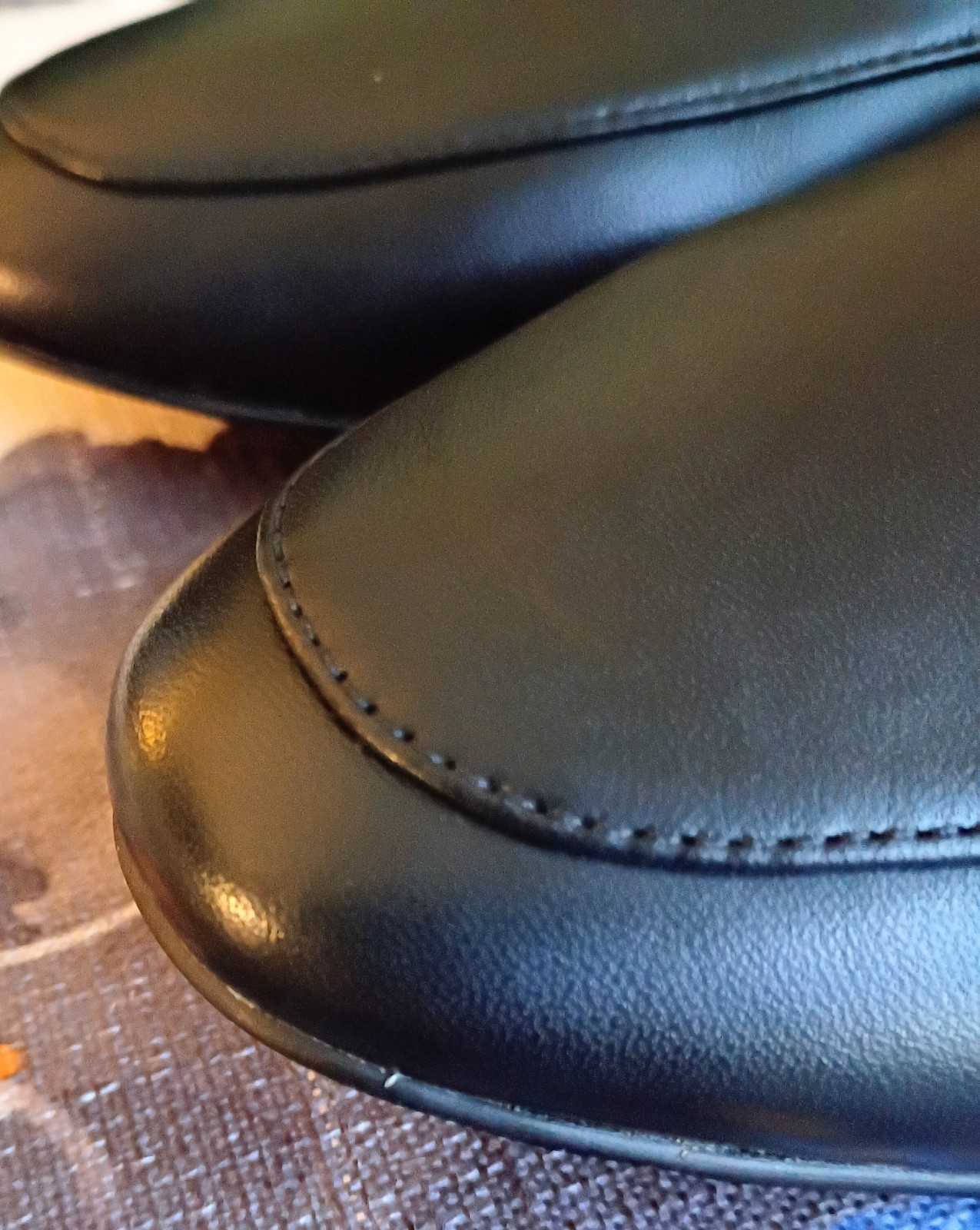 Coach Sienna Shoes Leather Slide Size 9.5 B Black with Gold Logo
